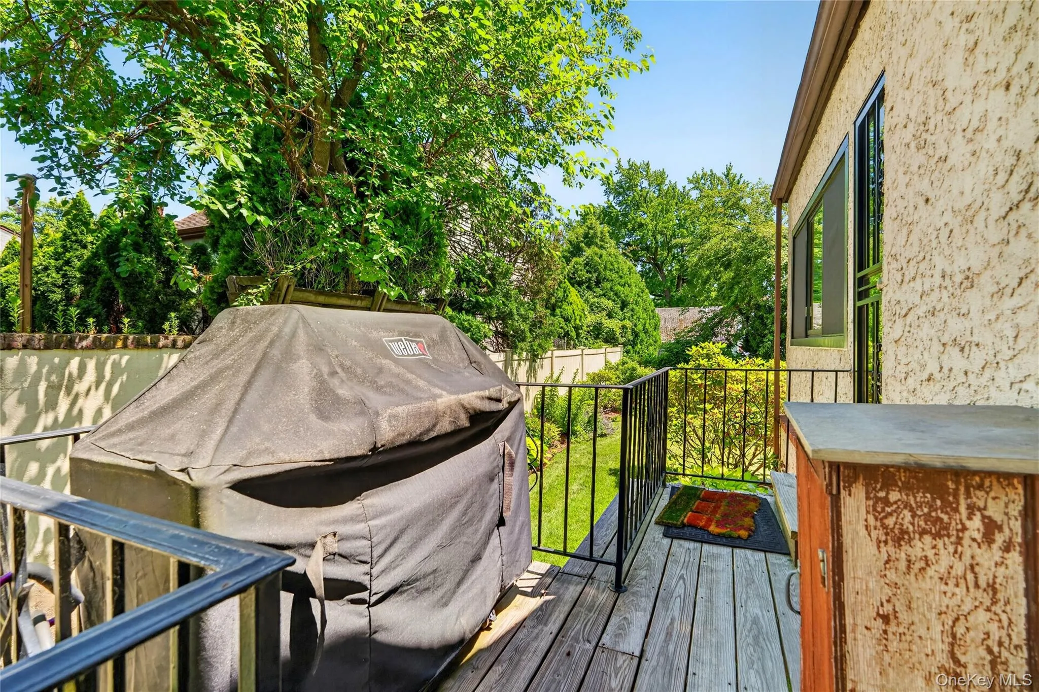 41 Green Place, New Rochelle, NY, 3 Bedrooms Bedrooms, 7 Rooms Rooms,2 BathroomsBathrooms,Residential,For Rent,Green,0,1013788 41 Green Place, New Rochelle, NY, 3 Bedrooms Bedrooms, 7 Rooms Rooms,2 BathroomsBathrooms,Residential,For Rent,Green,0,1013788