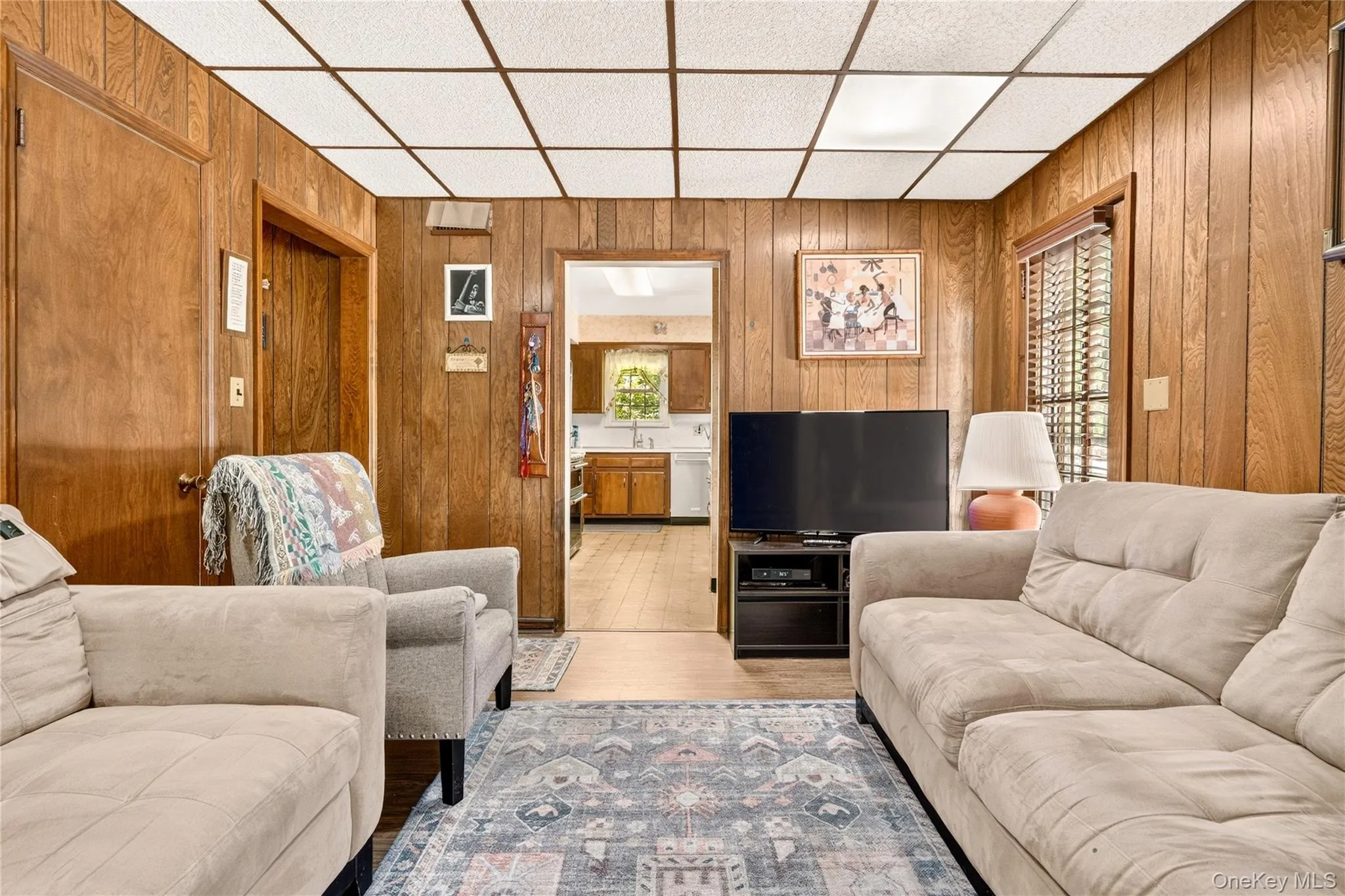 41 Green Place, New Rochelle, NY, 3 Bedrooms Bedrooms, 7 Rooms Rooms,2 BathroomsBathrooms,Residential,For Rent,Green,0,1013788 41 Green Place, New Rochelle, NY, 3 Bedrooms Bedrooms, 7 Rooms Rooms,2 BathroomsBathrooms,Residential,For Rent,Green,0,1013788