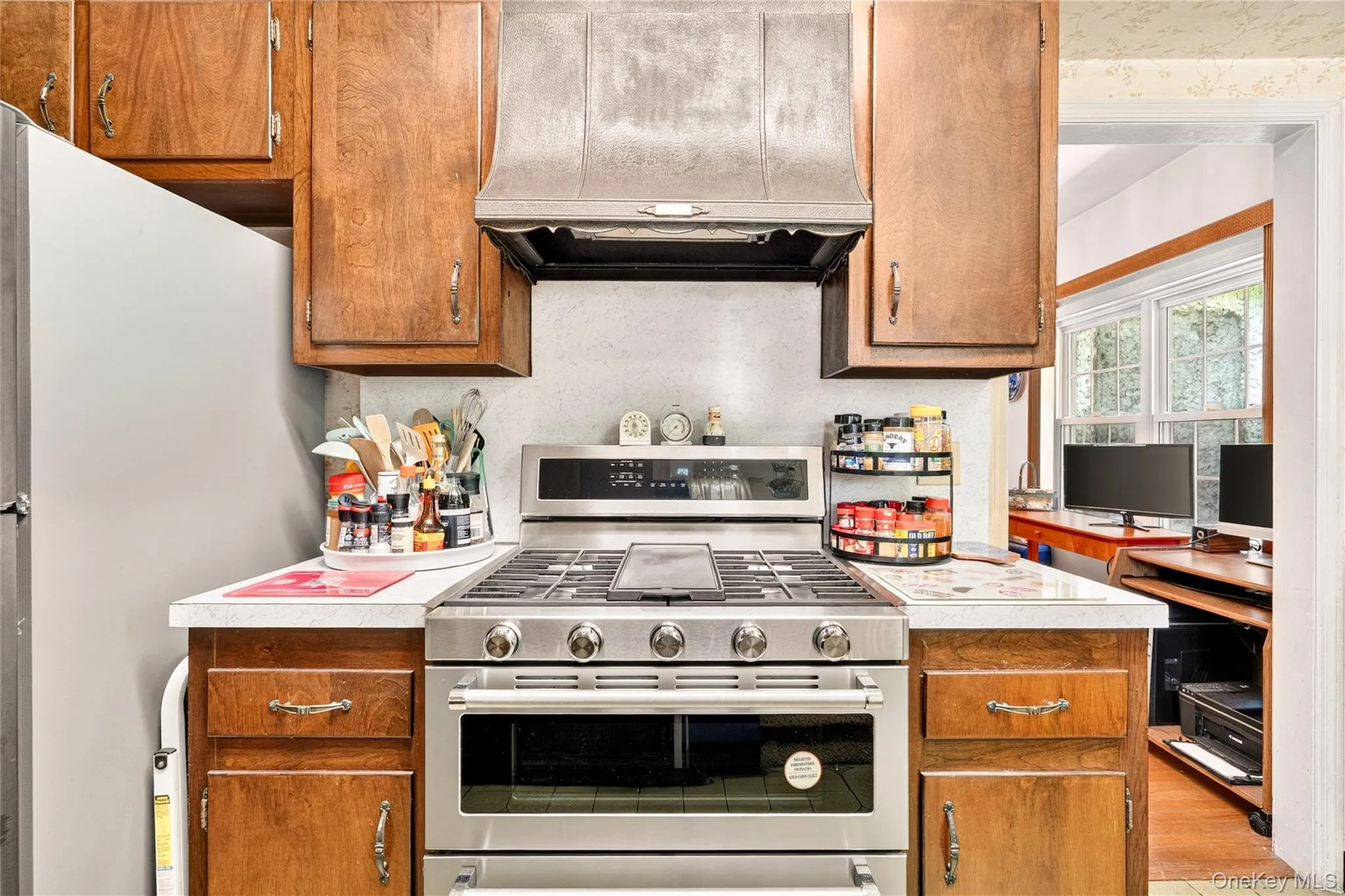 41 Green Place, New Rochelle, NY, 3 Bedrooms Bedrooms, 7 Rooms Rooms,2 BathroomsBathrooms,Residential,For Rent,Green,0,1013788 41 Green Place, New Rochelle, NY, 3 Bedrooms Bedrooms, 7 Rooms Rooms,2 BathroomsBathrooms,Residential,For Rent,Green,0,1013788
