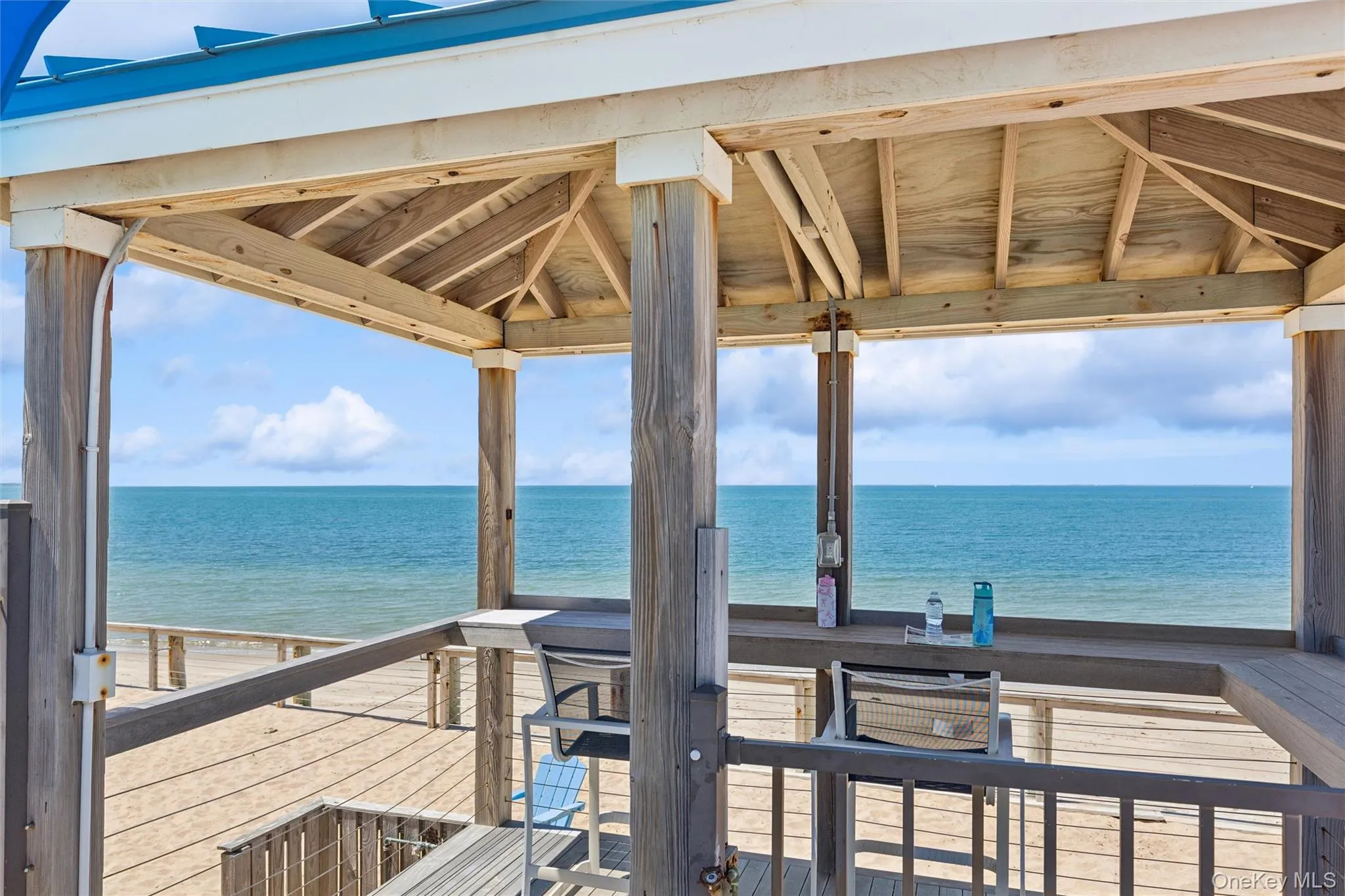 6 Soundview Drive, East Hampton, NY, 1 Bedroom Bedrooms, 2 Rooms Rooms,1 BathroomBathrooms,Residential,For Rent,Soundview,0,KEY1013790 6 Soundview Drive, East Hampton, NY, 1 Bedroom Bedrooms, 2 Rooms Rooms,1 BathroomBathrooms,Residential,For Rent,Soundview,0,KEY1013790