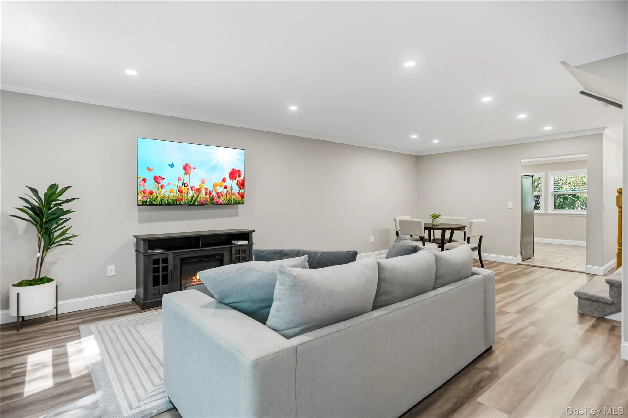 5 Pond Path, Oyster Bay, NY, 3 Bedrooms Bedrooms, 6 Rooms Rooms,2 BathroomsBathrooms,Residential,For Rent,Pond,0,1013801 5 Pond Path, Oyster Bay, NY, 3 Bedrooms Bedrooms, 6 Rooms Rooms,2 BathroomsBathrooms,Residential,For Rent,Pond,0,1013801