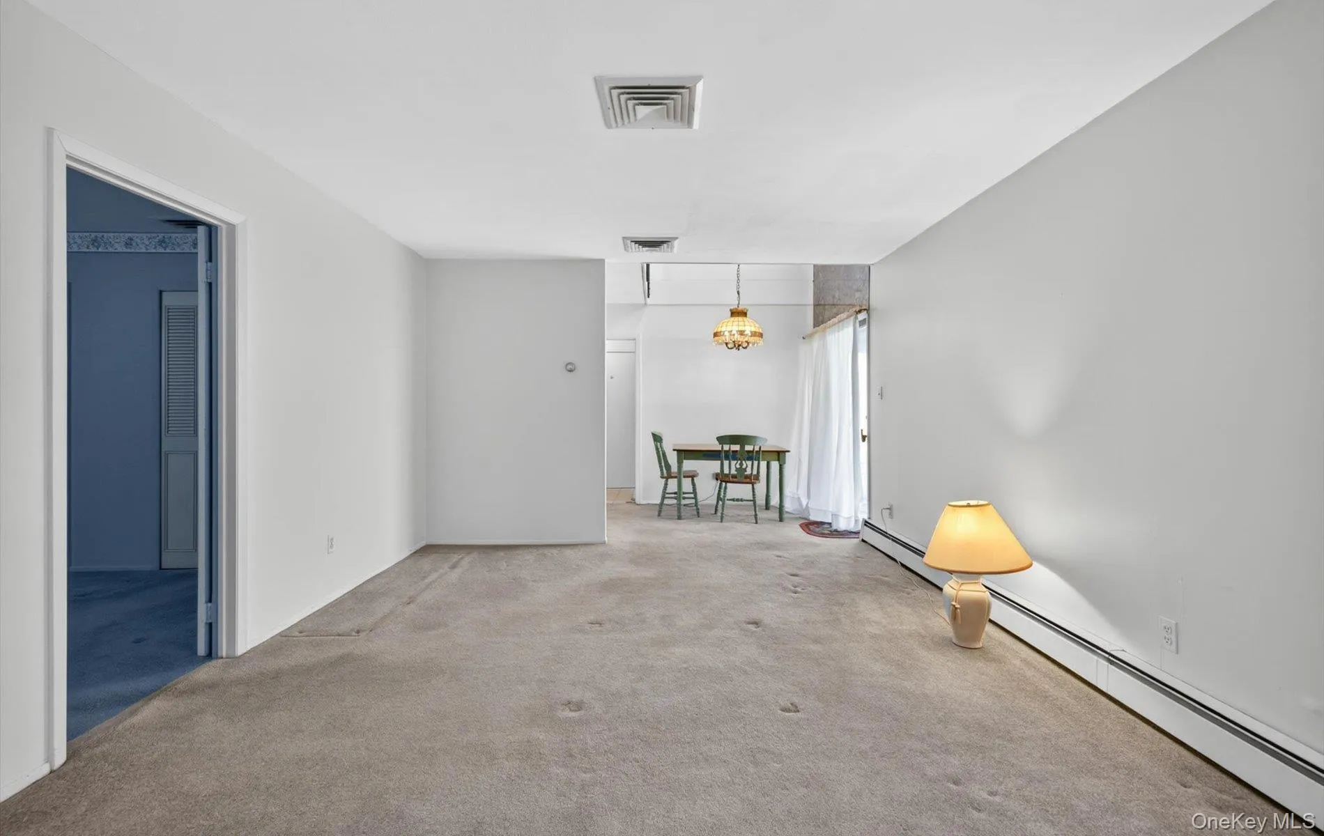 19 Branding Iron Lane, Glen Cove, NY, 4 Bedrooms Bedrooms, 9 Rooms Rooms,3 BathroomsBathrooms,Residential,For Rent,Branding Iron,0,1013803 19 Branding Iron Lane, Glen Cove, NY, 4 Bedrooms Bedrooms, 9 Rooms Rooms,3 BathroomsBathrooms,Residential,For Rent,Branding Iron,0,1013803