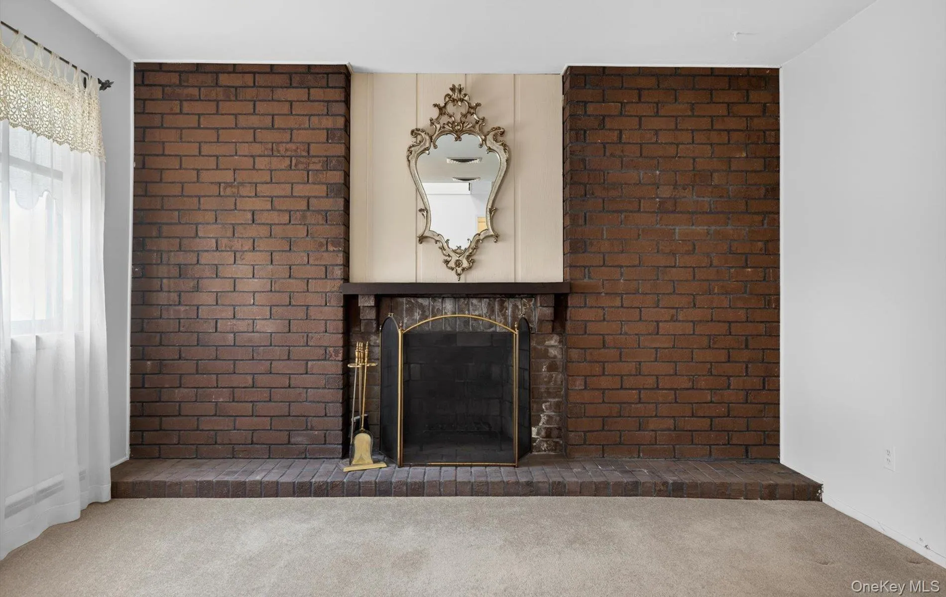 19 Branding Iron Lane, Glen Cove, NY, 4 Bedrooms Bedrooms, 9 Rooms Rooms,3 BathroomsBathrooms,Residential,For Rent,Branding Iron,0,1013803 19 Branding Iron Lane, Glen Cove, NY, 4 Bedrooms Bedrooms, 9 Rooms Rooms,3 BathroomsBathrooms,Residential,For Rent,Branding Iron,0,1013803