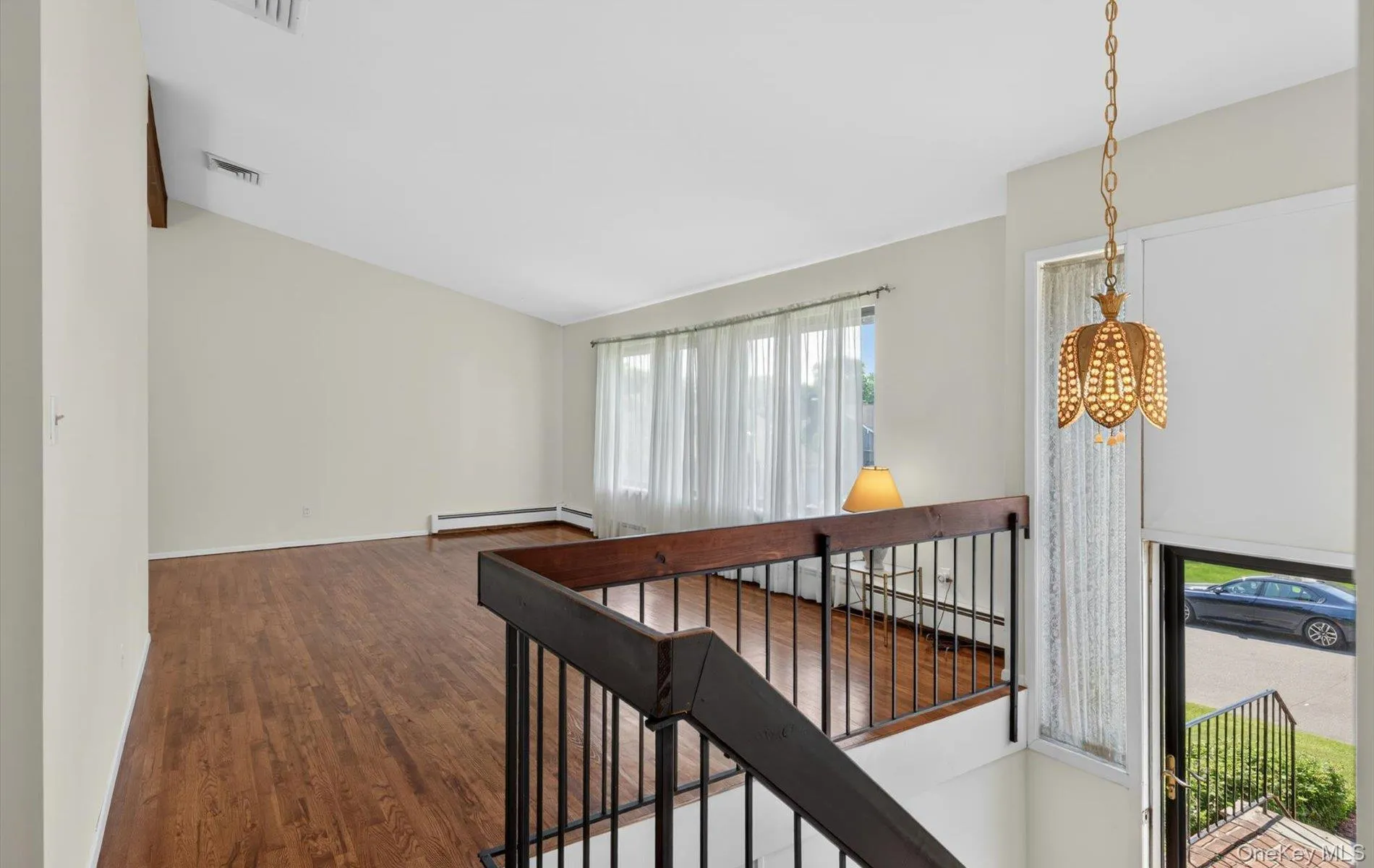 19 Branding Iron Lane, Glen Cove, NY, 4 Bedrooms Bedrooms, 9 Rooms Rooms,3 BathroomsBathrooms,Residential,For Rent,Branding Iron,0,1013803 19 Branding Iron Lane, Glen Cove, NY, 4 Bedrooms Bedrooms, 9 Rooms Rooms,3 BathroomsBathrooms,Residential,For Rent,Branding Iron,0,1013803