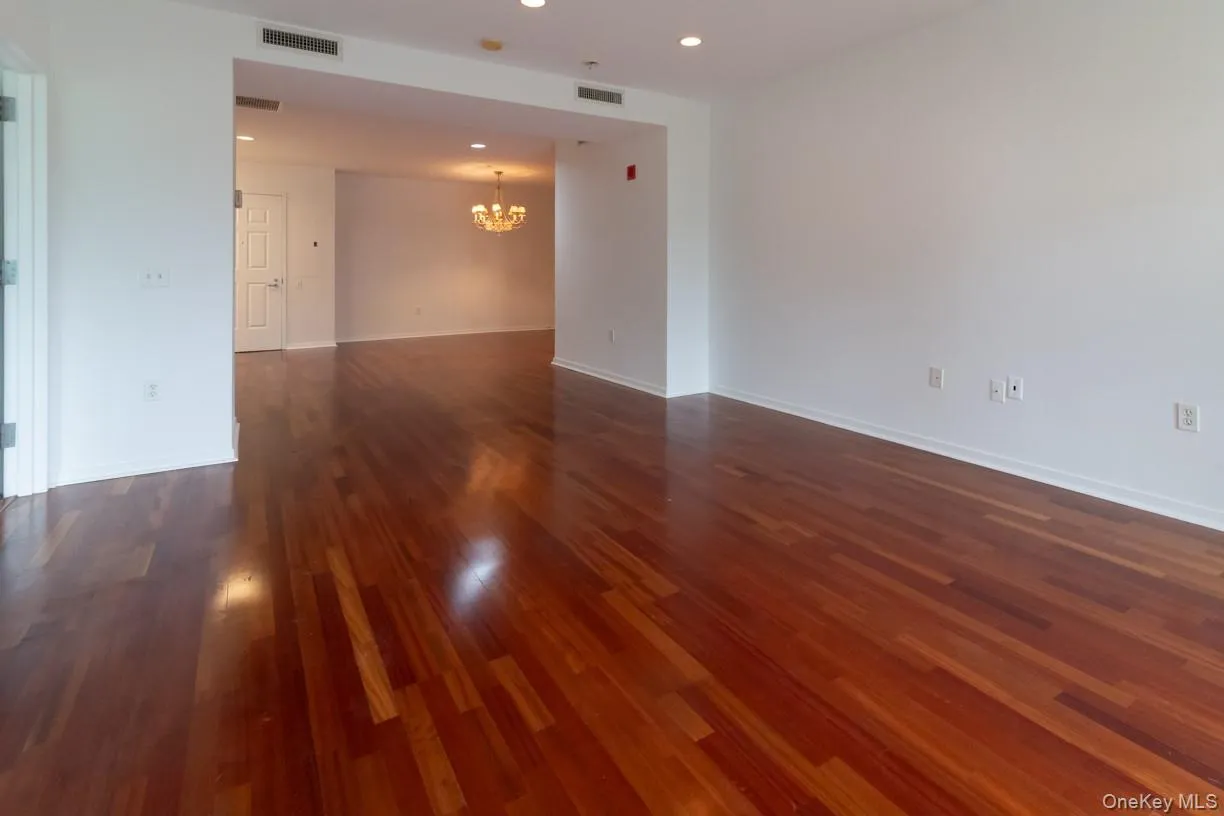 100 Harbor View Drive, North Hempstead, NY, 2 Bedrooms Bedrooms, 5 Rooms Rooms,2 BathroomsBathrooms,Residential,For Rent,Harbor View,0,1013804 100 Harbor View Drive, North Hempstead, NY, 2 Bedrooms Bedrooms, 5 Rooms Rooms,2 BathroomsBathrooms,Residential,For Rent,Harbor View,0,1013804