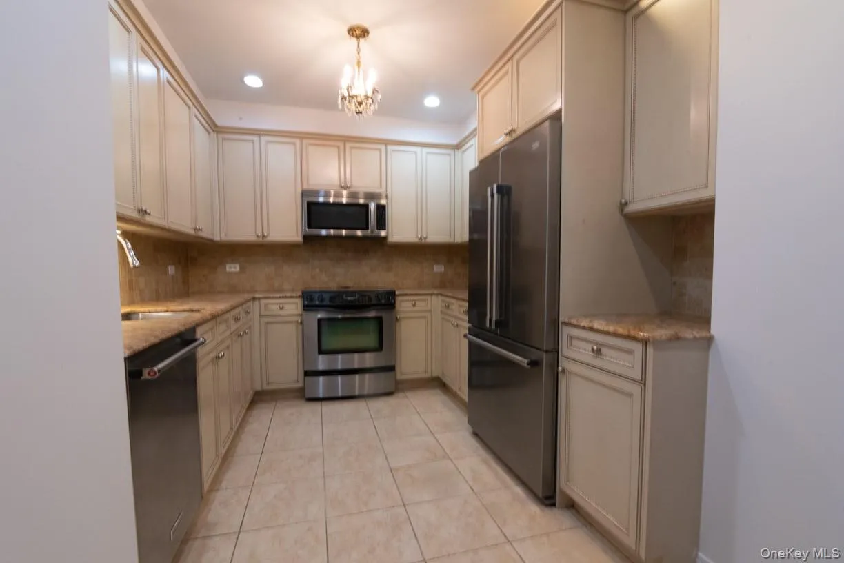 100 Harbor View Drive, North Hempstead, NY, 2 Bedrooms Bedrooms, 5 Rooms Rooms,2 BathroomsBathrooms,Residential,For Rent,Harbor View,0,1013804 100 Harbor View Drive, North Hempstead, NY, 2 Bedrooms Bedrooms, 5 Rooms Rooms,2 BathroomsBathrooms,Residential,For Rent,Harbor View,0,1013804