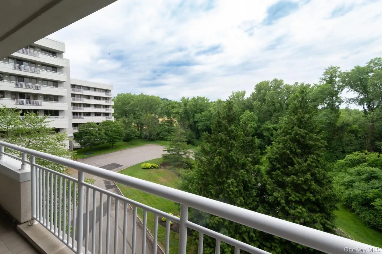 100 Harbor View Drive, North Hempstead, NY, 2 Bedrooms Bedrooms, 5 Rooms Rooms,2 BathroomsBathrooms,Residential,For Rent,Harbor View,0,1013804 100 Harbor View Drive, North Hempstead, NY, 2 Bedrooms Bedrooms, 5 Rooms Rooms,2 BathroomsBathrooms,Residential,For Rent,Harbor View,0,1013804