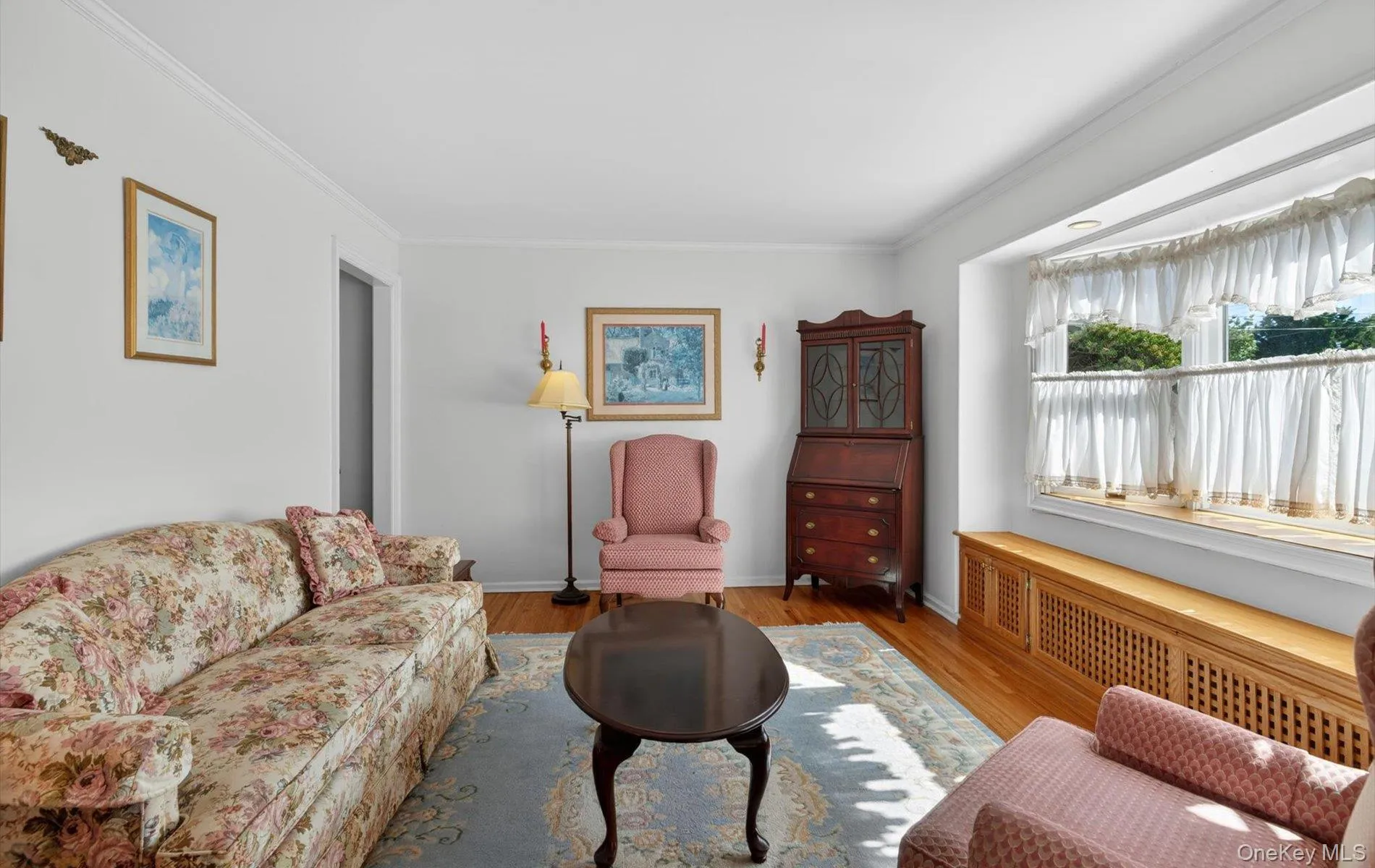 88 Philadelphia Avenue, Oyster Bay, NY, 4 Bedrooms Bedrooms, 6 Rooms Rooms,2 BathroomsBathrooms,Residential,For Rent,Philadelphia,0,1013806 88 Philadelphia Avenue, Oyster Bay, NY, 4 Bedrooms Bedrooms, 6 Rooms Rooms,2 BathroomsBathrooms,Residential,For Rent,Philadelphia,0,1013806