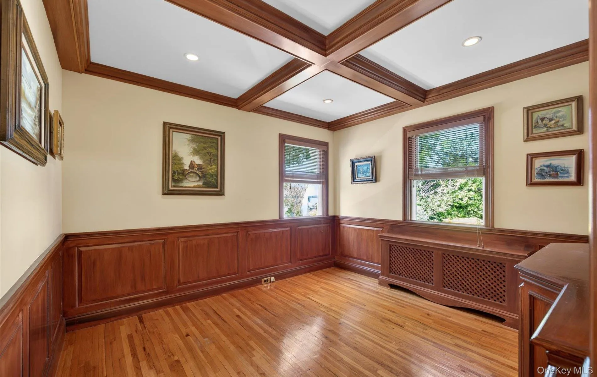 88 Philadelphia Avenue, Oyster Bay, NY, 4 Bedrooms Bedrooms, 6 Rooms Rooms,2 BathroomsBathrooms,Residential,For Rent,Philadelphia,0,1013806 88 Philadelphia Avenue, Oyster Bay, NY, 4 Bedrooms Bedrooms, 6 Rooms Rooms,2 BathroomsBathrooms,Residential,For Rent,Philadelphia,0,1013806