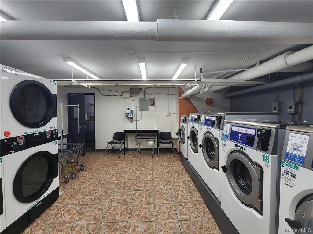 709 Waburton Avenue, Yonkers, NY, 2 Bedrooms Bedrooms, 4 Rooms Rooms,2 BathroomsBathrooms,Residential,For Rent,Waburton,0,1013808 709 Waburton Avenue, Yonkers, NY, 2 Bedrooms Bedrooms, 4 Rooms Rooms,2 BathroomsBathrooms,Residential,For Rent,Waburton,0,1013808
