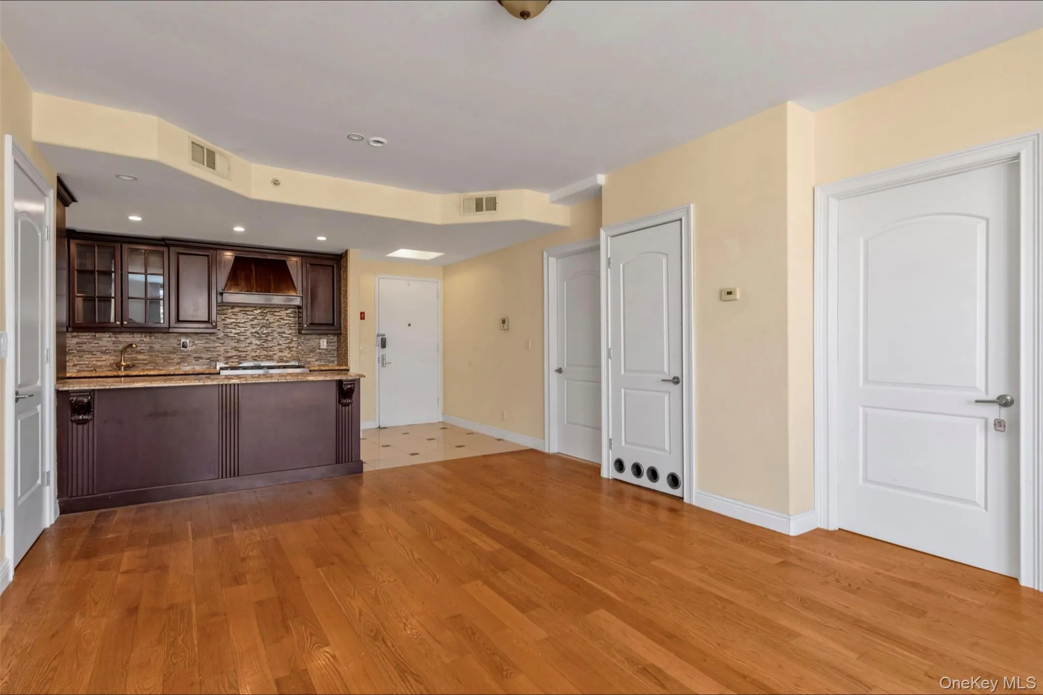 63-36 99th Street, New York, NY, 2 Bedrooms Bedrooms, 5 Rooms Rooms,2 BathroomsBathrooms,Residential,For Rent,99th,0,1013809 63-36 99th Street, New York, NY, 2 Bedrooms Bedrooms, 5 Rooms Rooms,2 BathroomsBathrooms,Residential,For Rent,99th,0,1013809