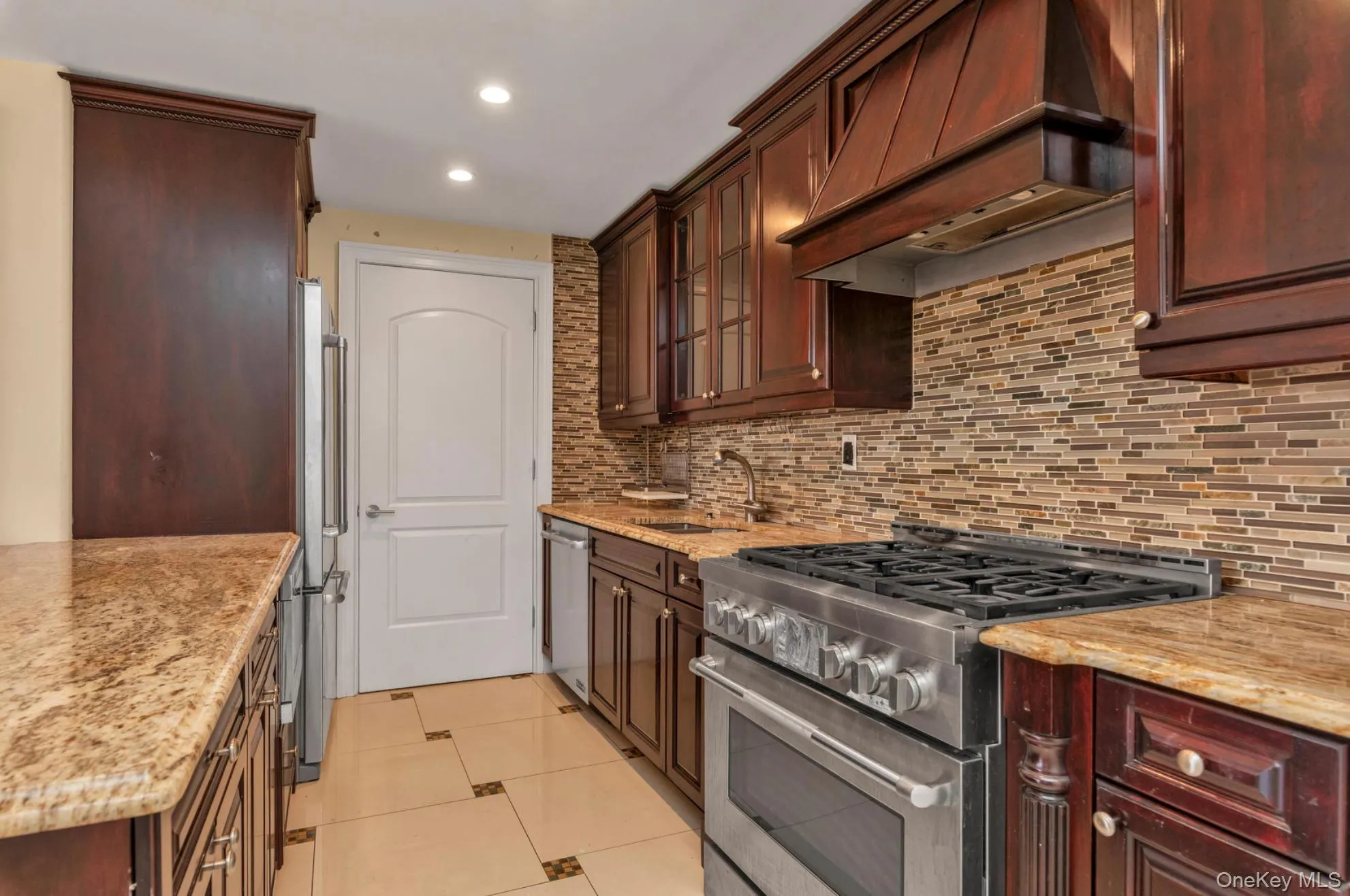 63-36 99th Street, New York, NY, 2 Bedrooms Bedrooms, 5 Rooms Rooms,2 BathroomsBathrooms,Residential,For Rent,99th,0,1013809 63-36 99th Street, New York, NY, 2 Bedrooms Bedrooms, 5 Rooms Rooms,2 BathroomsBathrooms,Residential,For Rent,99th,0,1013809