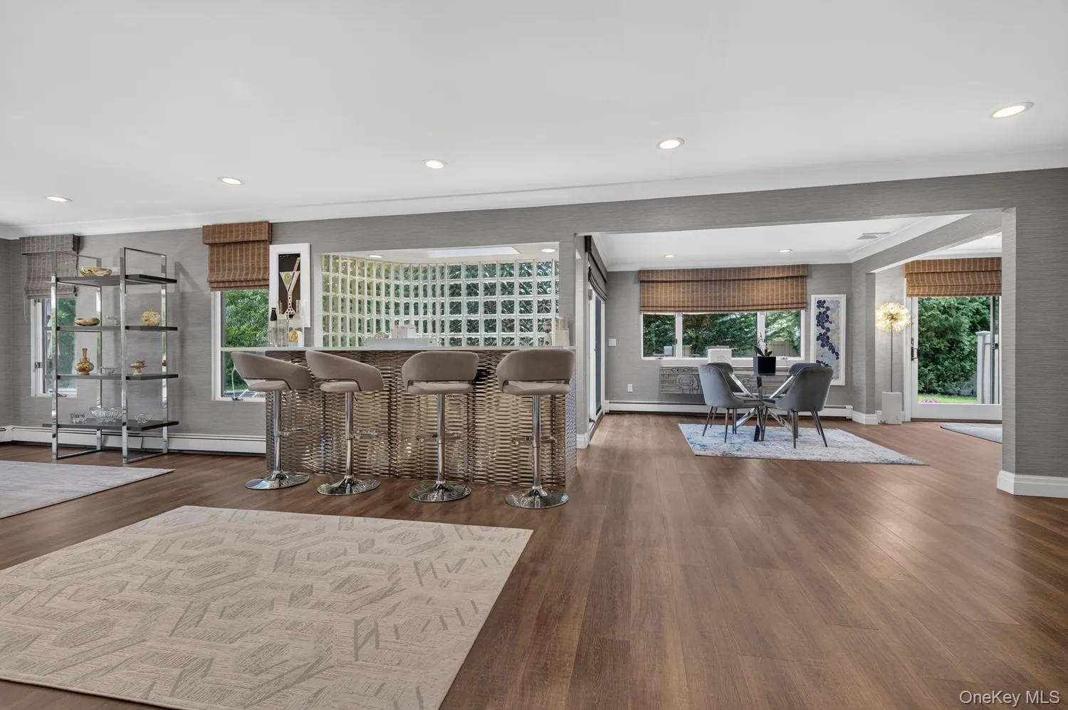 12 Locust Lane, North Hempstead, NY, 5 Bedrooms Bedrooms, 10 Rooms Rooms,3 BathroomsBathrooms,Residential,For Rent,Locust,0,KEY1013813 12 Locust Lane, North Hempstead, NY, 5 Bedrooms Bedrooms, 10 Rooms Rooms,3 BathroomsBathrooms,Residential,For Rent,Locust,0,KEY1013813