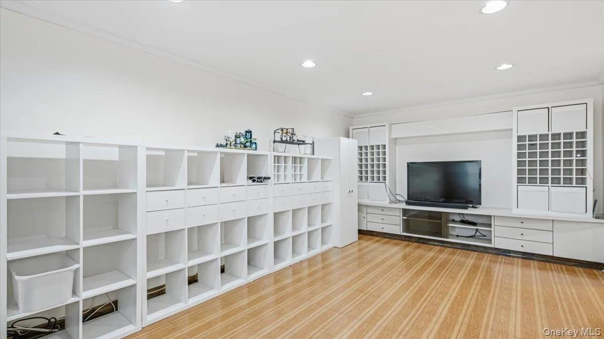 31-65 138th Street, New York, NY, 1 Bedroom Bedrooms, 3 Rooms Rooms,1 BathroomBathrooms,Residential,For Rent,138th,0,1013814 31-65 138th Street, New York, NY, 1 Bedroom Bedrooms, 3 Rooms Rooms,1 BathroomBathrooms,Residential,For Rent,138th,0,1013814