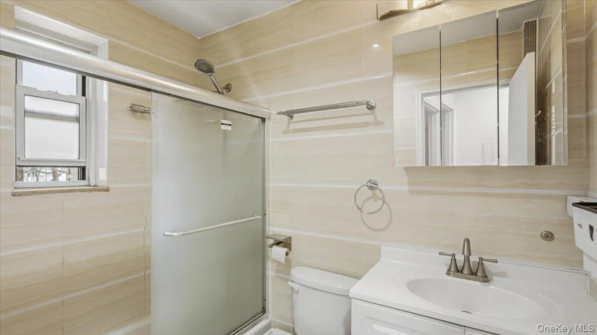 31-65 138th Street, New York, NY, 1 Bedroom Bedrooms, 3 Rooms Rooms,1 BathroomBathrooms,Residential,For Rent,138th,0,1013814 31-65 138th Street, New York, NY, 1 Bedroom Bedrooms, 3 Rooms Rooms,1 BathroomBathrooms,Residential,For Rent,138th,0,1013814