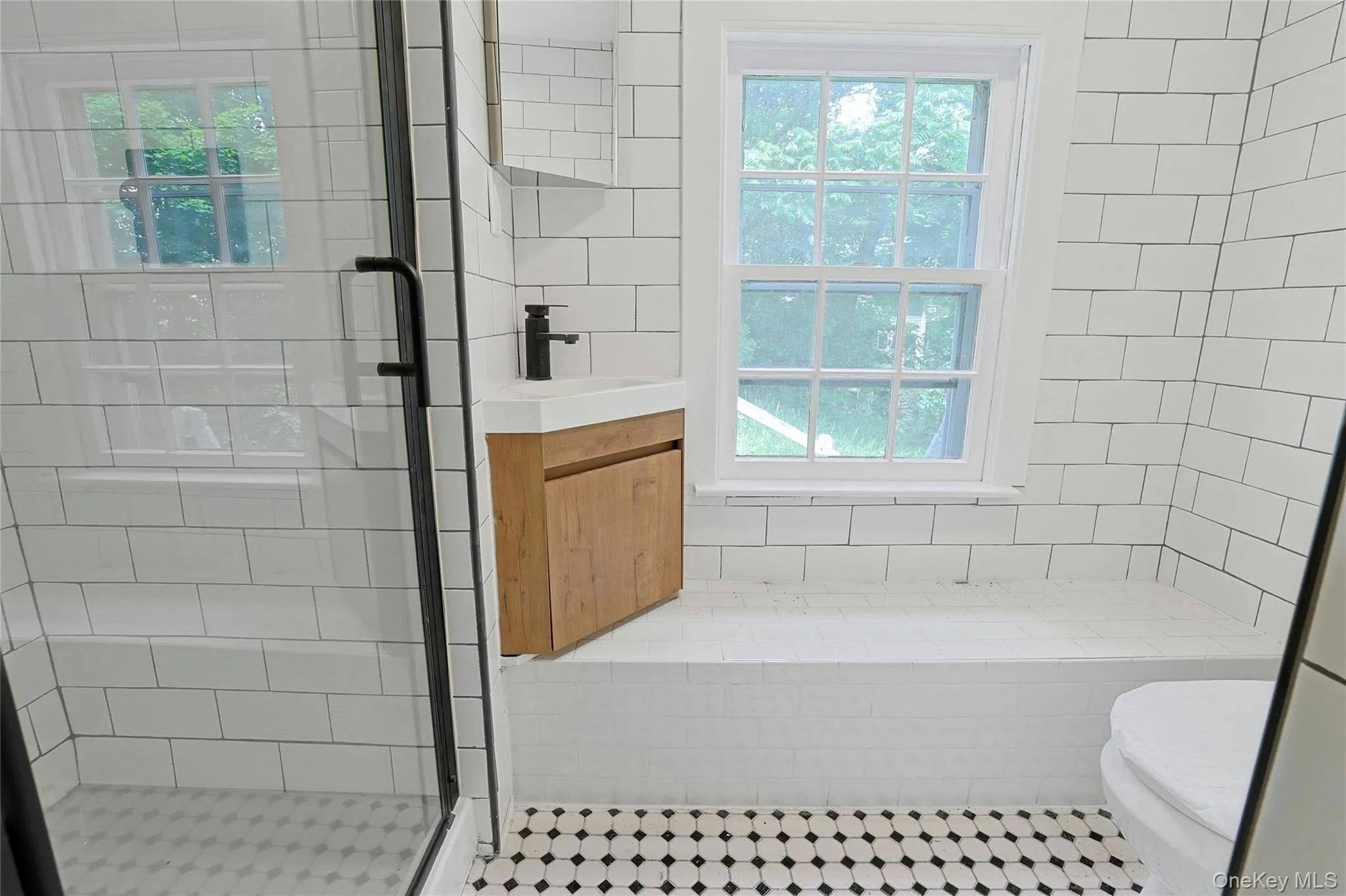 12 Shadyside Avenue, Orangetown, NY, 3 Bedrooms Bedrooms, 9 Rooms Rooms,2 BathroomsBathrooms,Residential,For Rent,Shadyside,0,1013816 12 Shadyside Avenue, Orangetown, NY, 3 Bedrooms Bedrooms, 9 Rooms Rooms,2 BathroomsBathrooms,Residential,For Rent,Shadyside,0,1013816