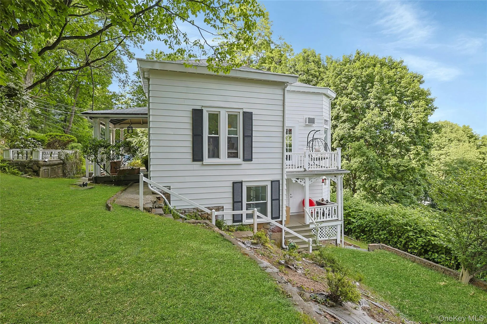 12 Shadyside Avenue, Orangetown, NY, 3 Bedrooms Bedrooms, 9 Rooms Rooms,2 BathroomsBathrooms,Residential,For Rent,Shadyside,0,1013816 12 Shadyside Avenue, Orangetown, NY, 3 Bedrooms Bedrooms, 9 Rooms Rooms,2 BathroomsBathrooms,Residential,For Rent,Shadyside,0,1013816