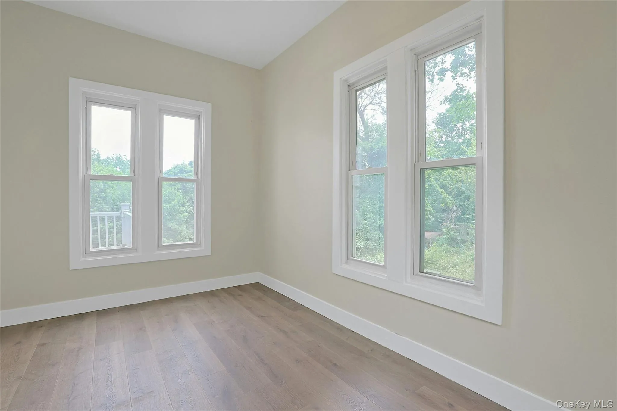 12 Shadyside Avenue, Orangetown, NY, 3 Bedrooms Bedrooms, 9 Rooms Rooms,2 BathroomsBathrooms,Residential,For Rent,Shadyside,0,1013816 12 Shadyside Avenue, Orangetown, NY, 3 Bedrooms Bedrooms, 9 Rooms Rooms,2 BathroomsBathrooms,Residential,For Rent,Shadyside,0,1013816