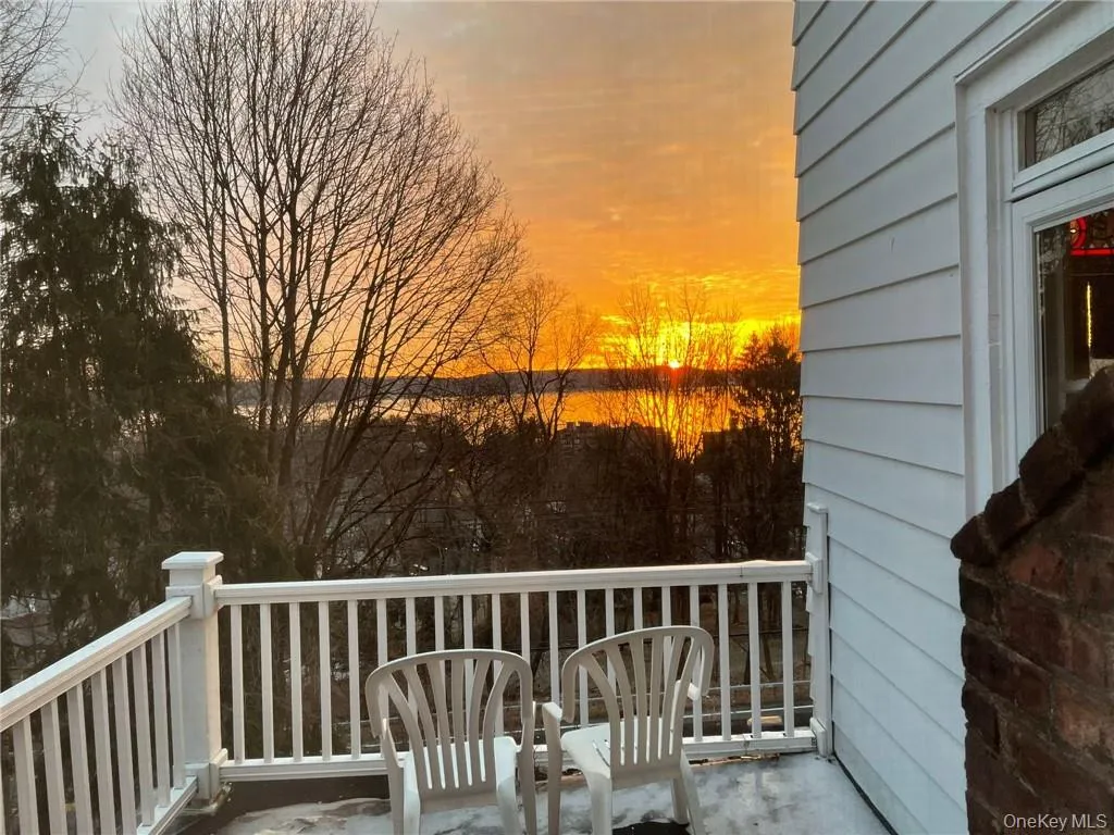 12 Shadyside Avenue, Orangetown, NY, 3 Bedrooms Bedrooms, 9 Rooms Rooms,2 BathroomsBathrooms,Residential,For Rent,Shadyside,0,1013816 12 Shadyside Avenue, Orangetown, NY, 3 Bedrooms Bedrooms, 9 Rooms Rooms,2 BathroomsBathrooms,Residential,For Rent,Shadyside,0,1013816