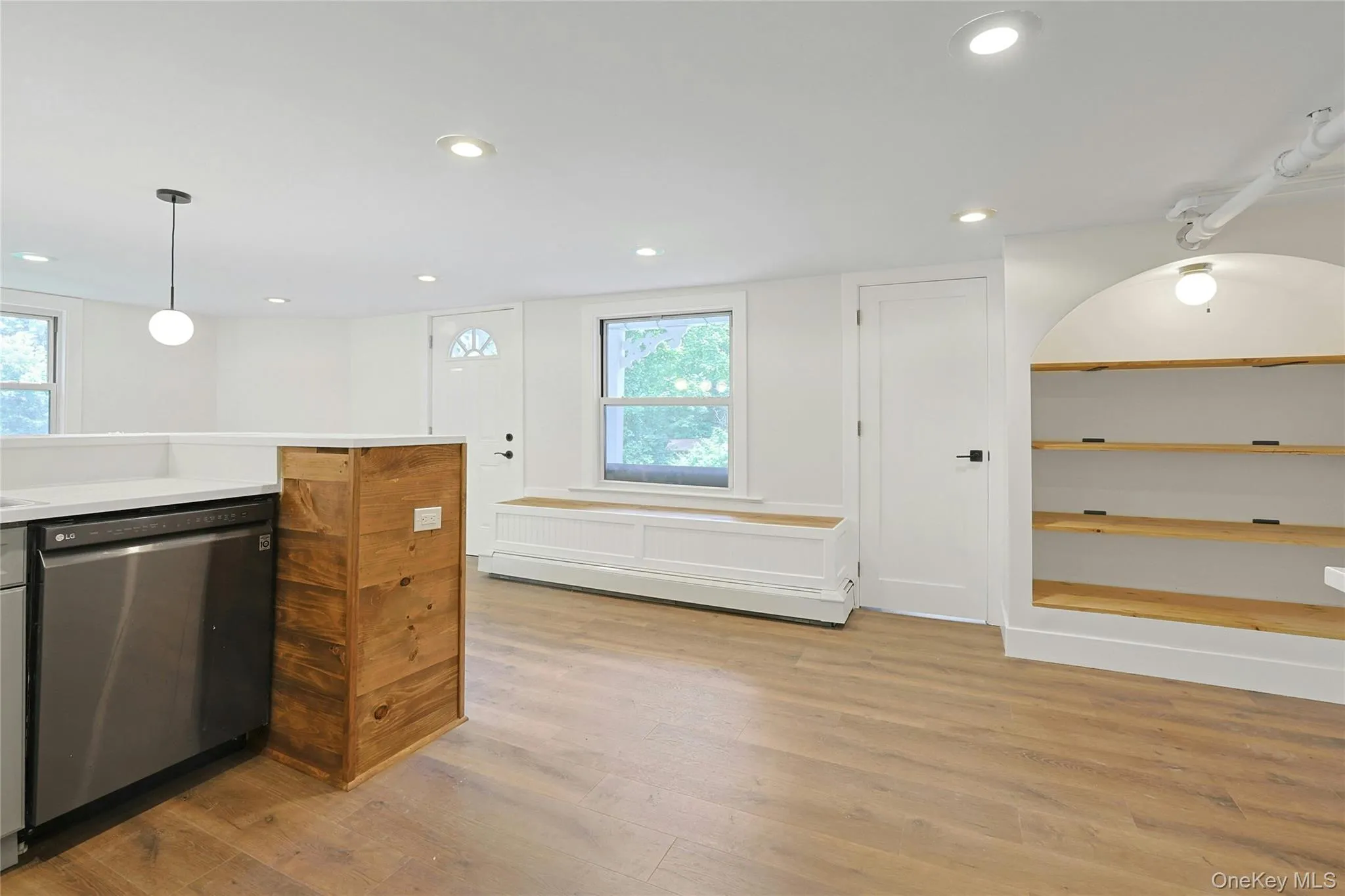 12 Shadyside Avenue, Orangetown, NY, 3 Bedrooms Bedrooms, 9 Rooms Rooms,2 BathroomsBathrooms,Residential,For Rent,Shadyside,0,1013816 12 Shadyside Avenue, Orangetown, NY, 3 Bedrooms Bedrooms, 9 Rooms Rooms,2 BathroomsBathrooms,Residential,For Rent,Shadyside,0,1013816