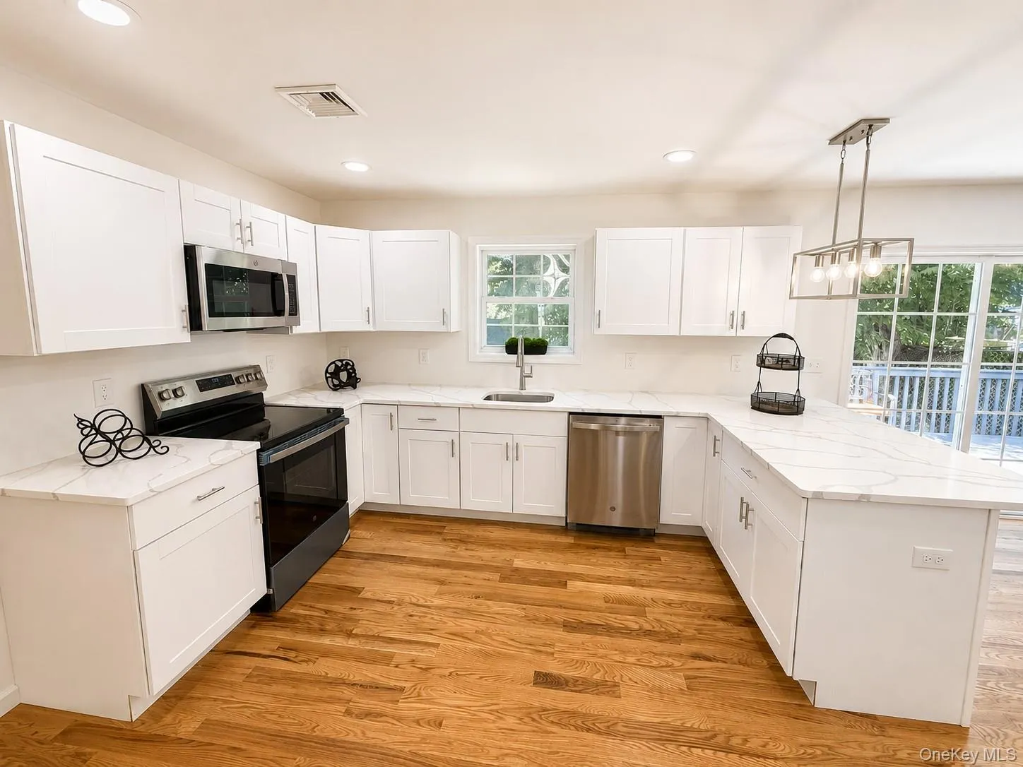 37-39 Wisner Avenue, Middletown, NY, 3 Bedrooms Bedrooms, 10 Rooms Rooms,2 BathroomsBathrooms,Residential,For Rent,Wisner,0,1013818 37-39 Wisner Avenue, Middletown, NY, 3 Bedrooms Bedrooms, 10 Rooms Rooms,2 BathroomsBathrooms,Residential,For Rent,Wisner,0,1013818