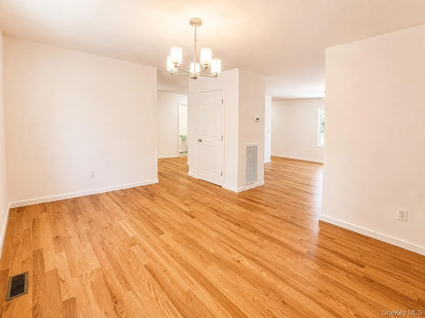 37-39 Wisner Avenue, Middletown, NY, 3 Bedrooms Bedrooms, 10 Rooms Rooms,2 BathroomsBathrooms,Residential,For Rent,Wisner,0,1013818 37-39 Wisner Avenue, Middletown, NY, 3 Bedrooms Bedrooms, 10 Rooms Rooms,2 BathroomsBathrooms,Residential,For Rent,Wisner,0,1013818