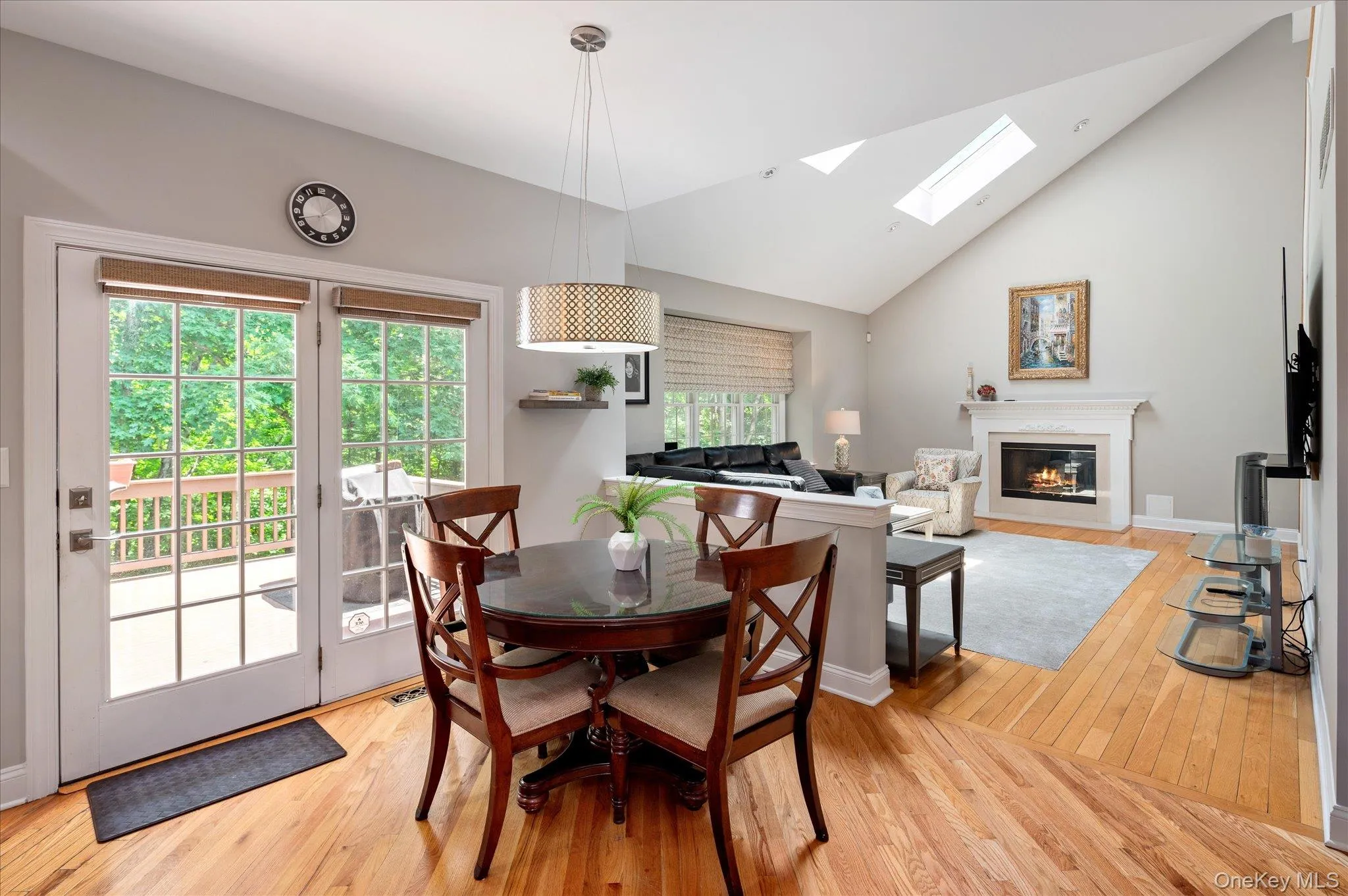 6 Theal Court, Somers, NY, 4 Bedrooms Bedrooms, 11 Rooms Rooms,3 BathroomsBathrooms,Residential,For Rent,Theal,0,1013819 6 Theal Court, Somers, NY, 4 Bedrooms Bedrooms, 11 Rooms Rooms,3 BathroomsBathrooms,Residential,For Rent,Theal,0,1013819
