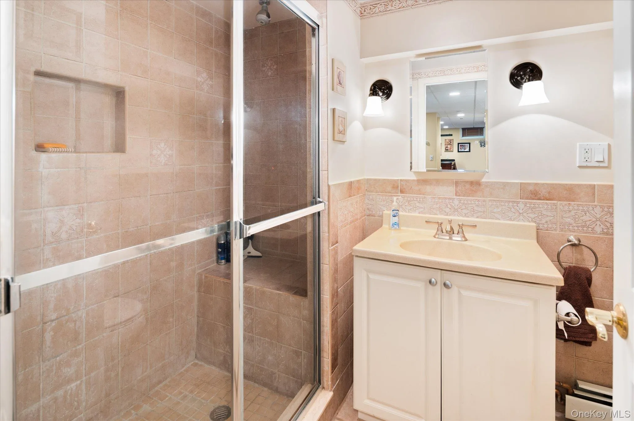 6 Theal Court, Somers, NY, 4 Bedrooms Bedrooms, 11 Rooms Rooms,3 BathroomsBathrooms,Residential,For Rent,Theal,0,1013819 6 Theal Court, Somers, NY, 4 Bedrooms Bedrooms, 11 Rooms Rooms,3 BathroomsBathrooms,Residential,For Rent,Theal,0,1013819