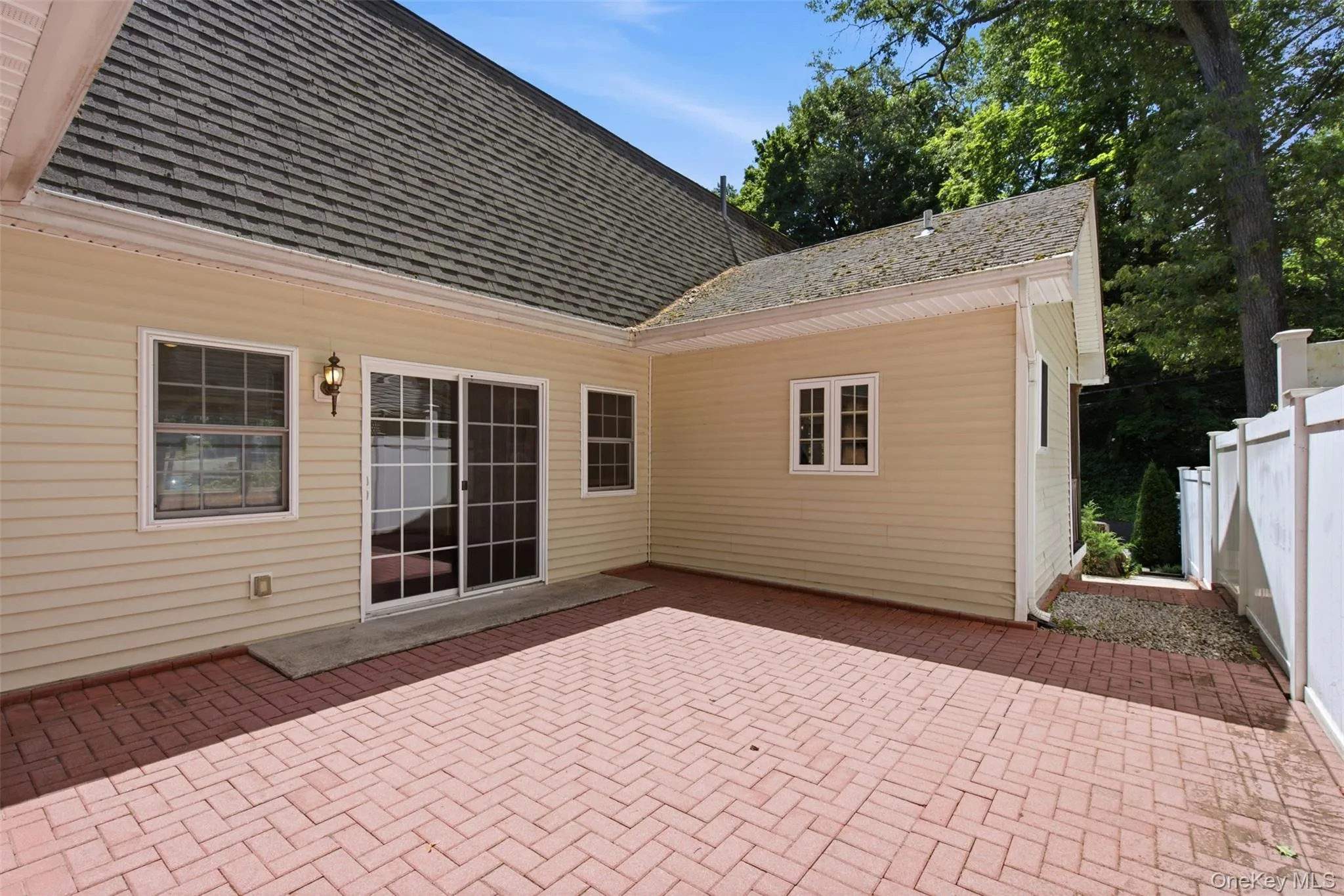 300 Mc Kinley Terrace, Huntington, NY, 4 Bedrooms Bedrooms, 10 Rooms Rooms,4 BathroomsBathrooms,Residential,For Rent,Mc Kinley,0,1013820 300 Mc Kinley Terrace, Huntington, NY, 4 Bedrooms Bedrooms, 10 Rooms Rooms,4 BathroomsBathrooms,Residential,For Rent,Mc Kinley,0,1013820