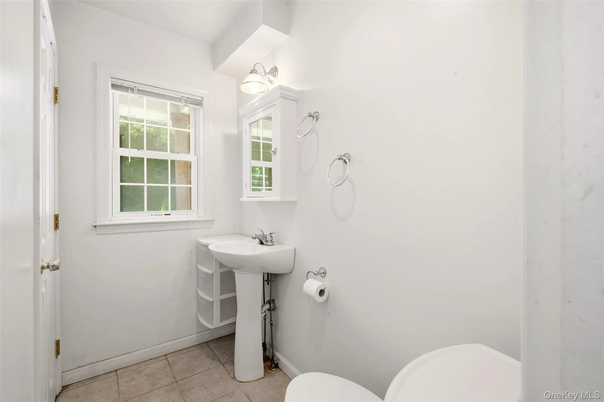 300 Mc Kinley Terrace, Huntington, NY, 4 Bedrooms Bedrooms, 10 Rooms Rooms,4 BathroomsBathrooms,Residential,For Rent,Mc Kinley,0,1013820 300 Mc Kinley Terrace, Huntington, NY, 4 Bedrooms Bedrooms, 10 Rooms Rooms,4 BathroomsBathrooms,Residential,For Rent,Mc Kinley,0,1013820