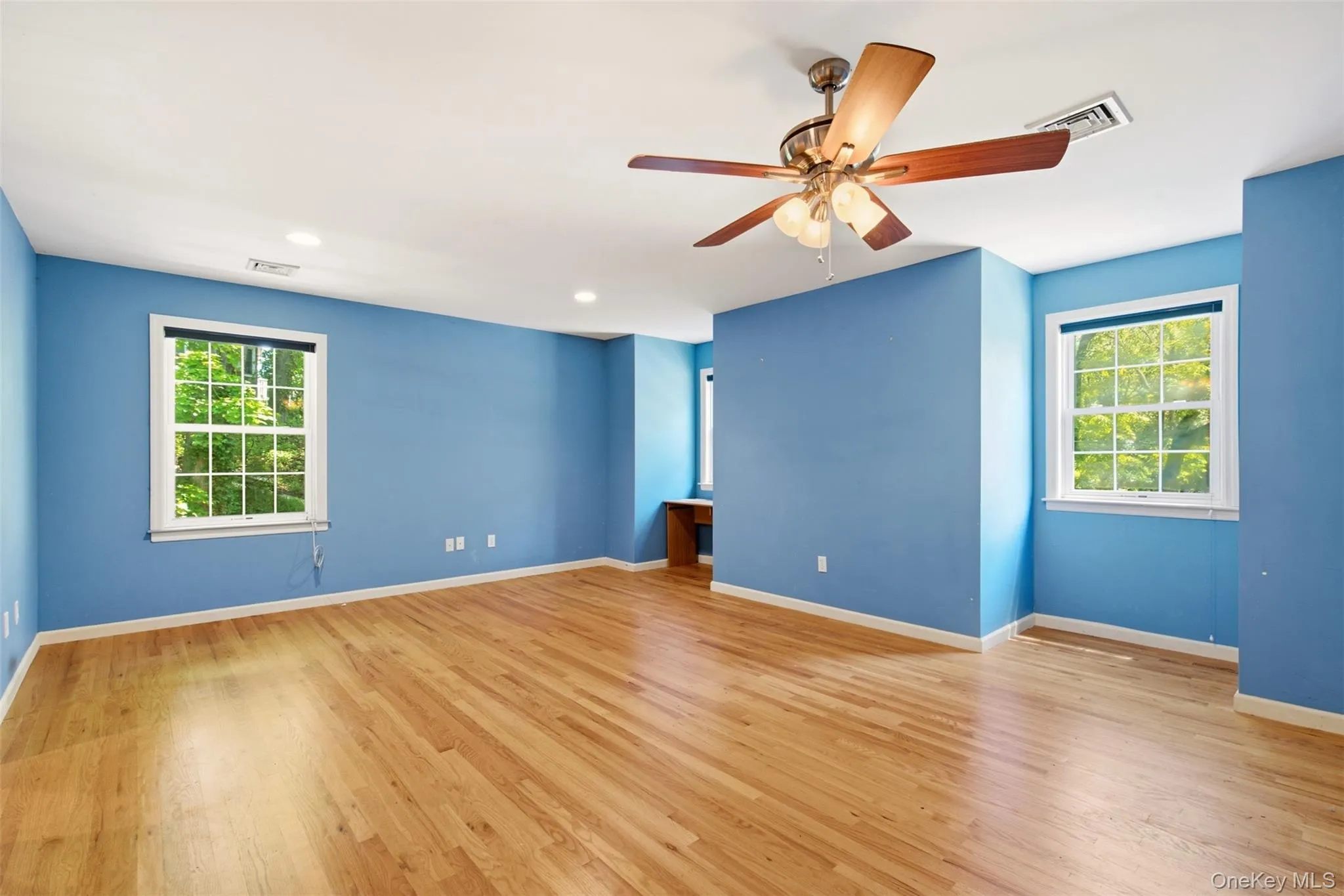 300 Mc Kinley Terrace, Huntington, NY, 4 Bedrooms Bedrooms, 10 Rooms Rooms,4 BathroomsBathrooms,Residential,For Rent,Mc Kinley,0,1013820 300 Mc Kinley Terrace, Huntington, NY, 4 Bedrooms Bedrooms, 10 Rooms Rooms,4 BathroomsBathrooms,Residential,For Rent,Mc Kinley,0,1013820