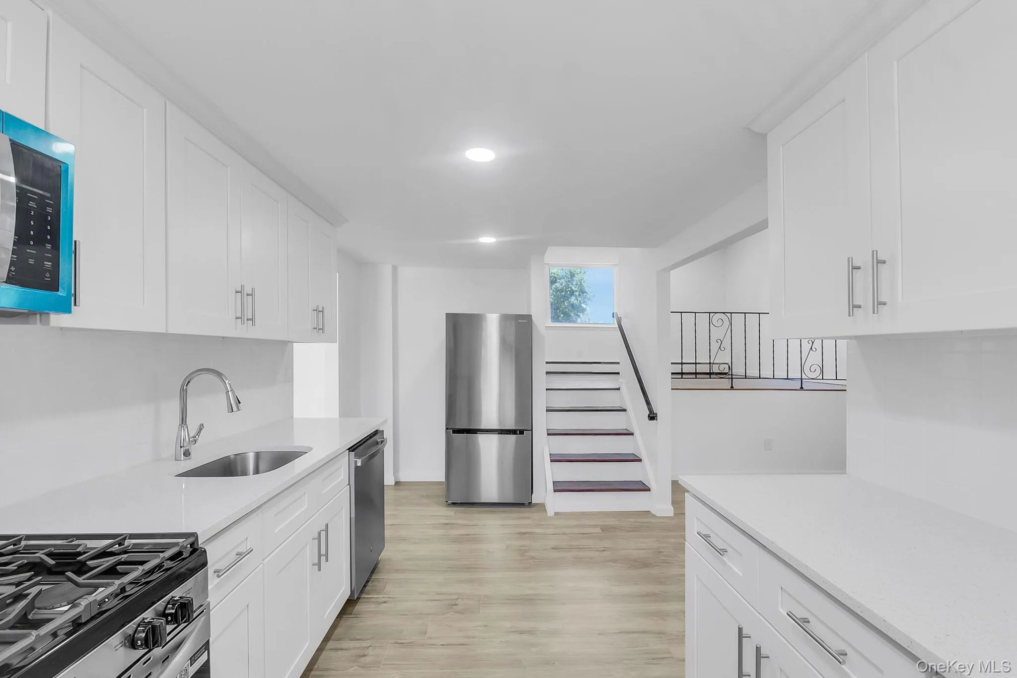 18 Lark Drive, Brookhaven, NY, 4 Bedrooms Bedrooms, 9 Rooms Rooms,2 BathroomsBathrooms,Residential,For Rent,Lark,0,1013822 18 Lark Drive, Brookhaven, NY, 4 Bedrooms Bedrooms, 9 Rooms Rooms,2 BathroomsBathrooms,Residential,For Rent,Lark,0,1013822