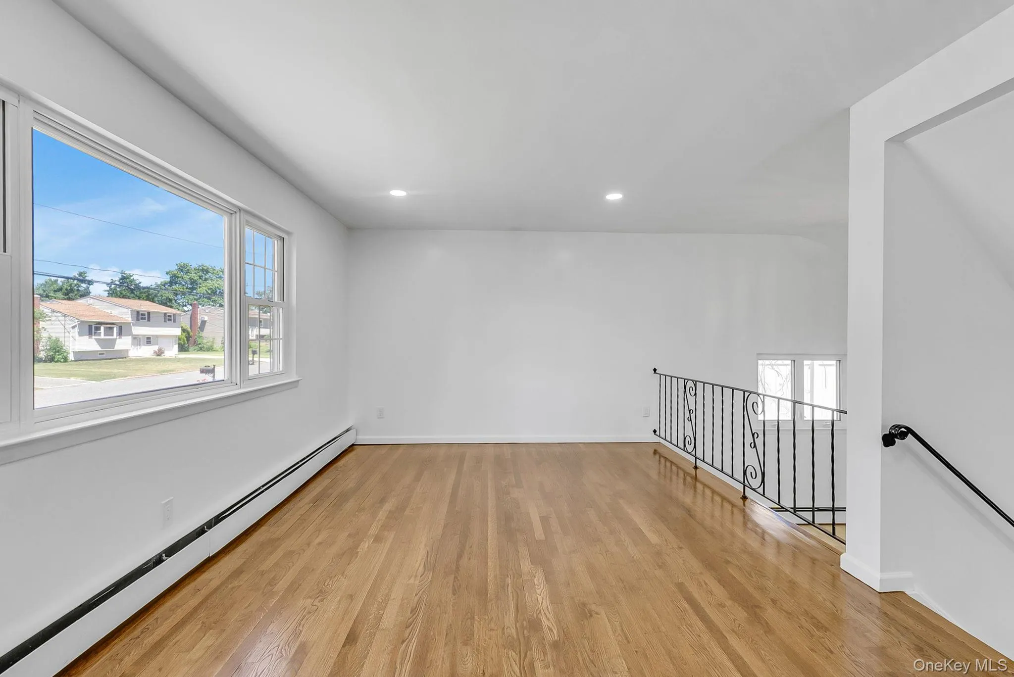 18 Lark Drive, Brookhaven, NY, 4 Bedrooms Bedrooms, 9 Rooms Rooms,2 BathroomsBathrooms,Residential,For Rent,Lark,0,1013822 18 Lark Drive, Brookhaven, NY, 4 Bedrooms Bedrooms, 9 Rooms Rooms,2 BathroomsBathrooms,Residential,For Rent,Lark,0,1013822