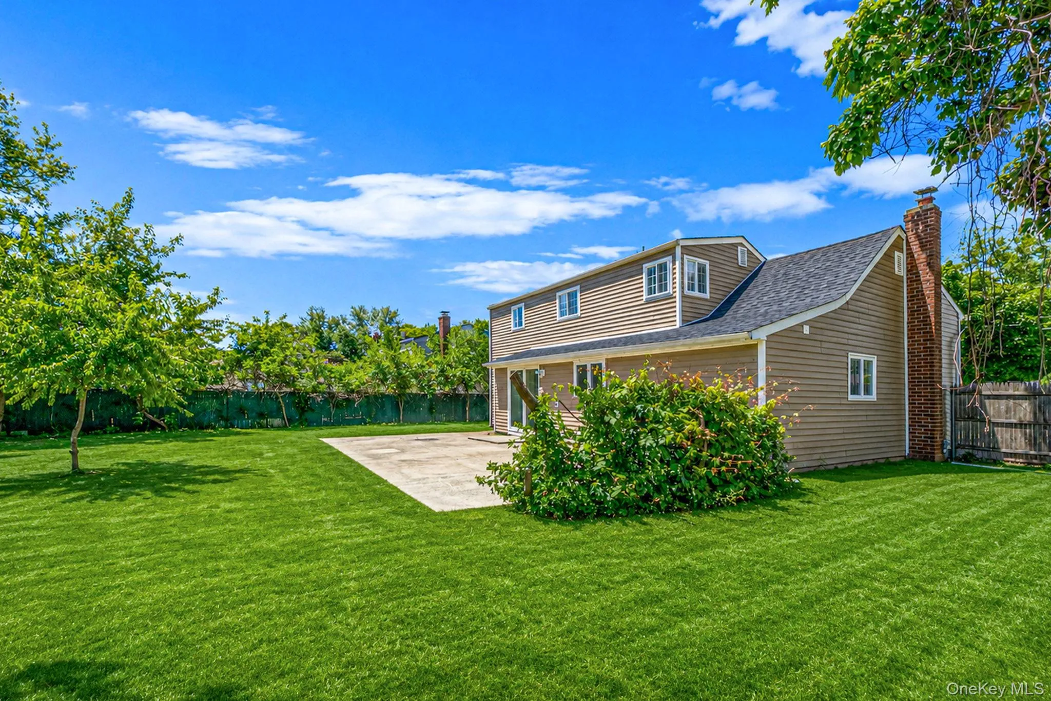 18 Lark Drive, Brookhaven, NY, 4 Bedrooms Bedrooms, 9 Rooms Rooms,2 BathroomsBathrooms,Residential,For Rent,Lark,0,1013822 18 Lark Drive, Brookhaven, NY, 4 Bedrooms Bedrooms, 9 Rooms Rooms,2 BathroomsBathrooms,Residential,For Rent,Lark,0,1013822