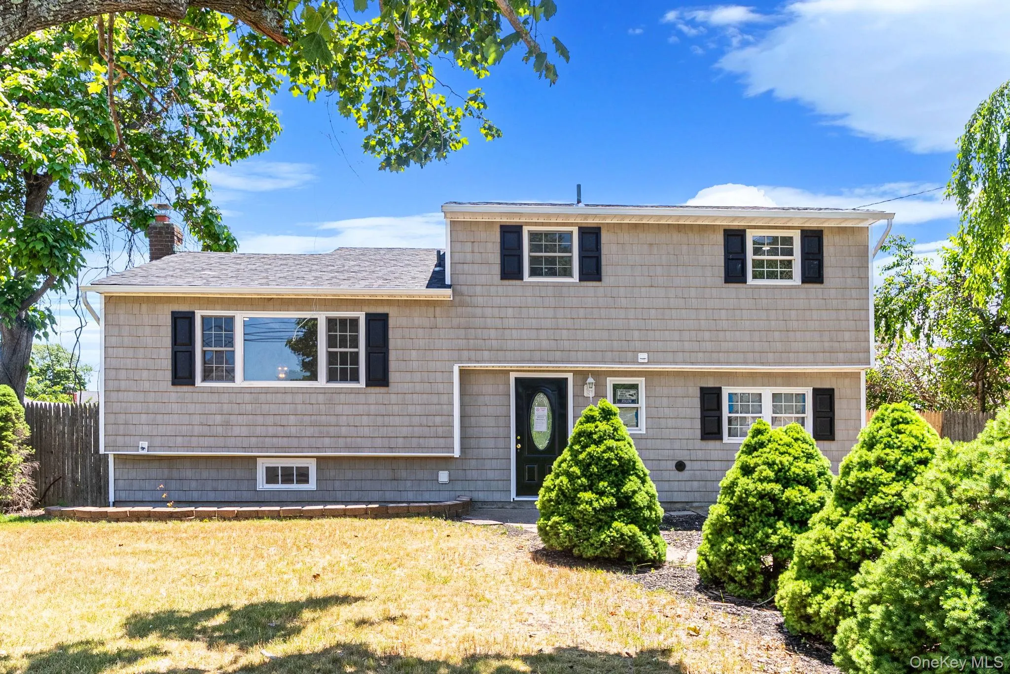 18 Lark Drive, Brookhaven, NY, 4 Bedrooms Bedrooms, 9 Rooms Rooms,2 BathroomsBathrooms,Residential,For Rent,Lark,0,1013822 18 Lark Drive, Brookhaven, NY, 4 Bedrooms Bedrooms, 9 Rooms Rooms,2 BathroomsBathrooms,Residential,For Rent,Lark,0,1013822