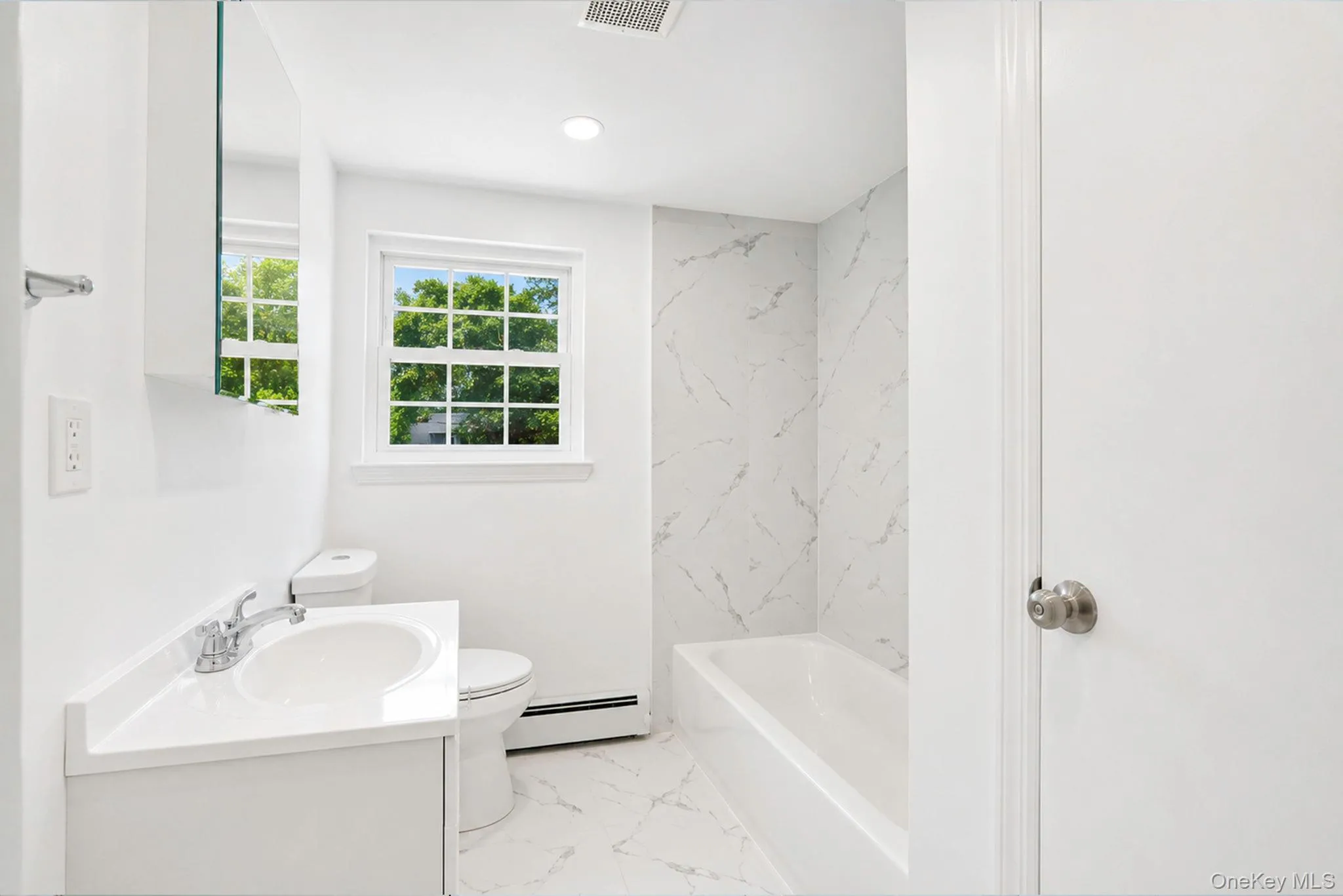 18 Lark Drive, Brookhaven, NY, 4 Bedrooms Bedrooms, 9 Rooms Rooms,2 BathroomsBathrooms,Residential,For Rent,Lark,0,1013822 18 Lark Drive, Brookhaven, NY, 4 Bedrooms Bedrooms, 9 Rooms Rooms,2 BathroomsBathrooms,Residential,For Rent,Lark,0,1013822