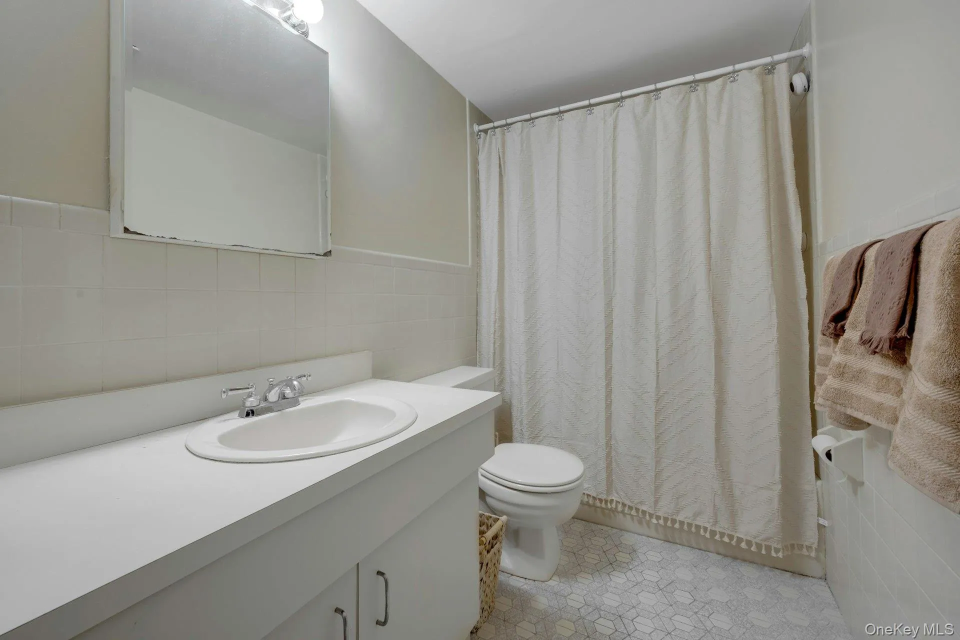 Hallway bathroom Hallway bathroom