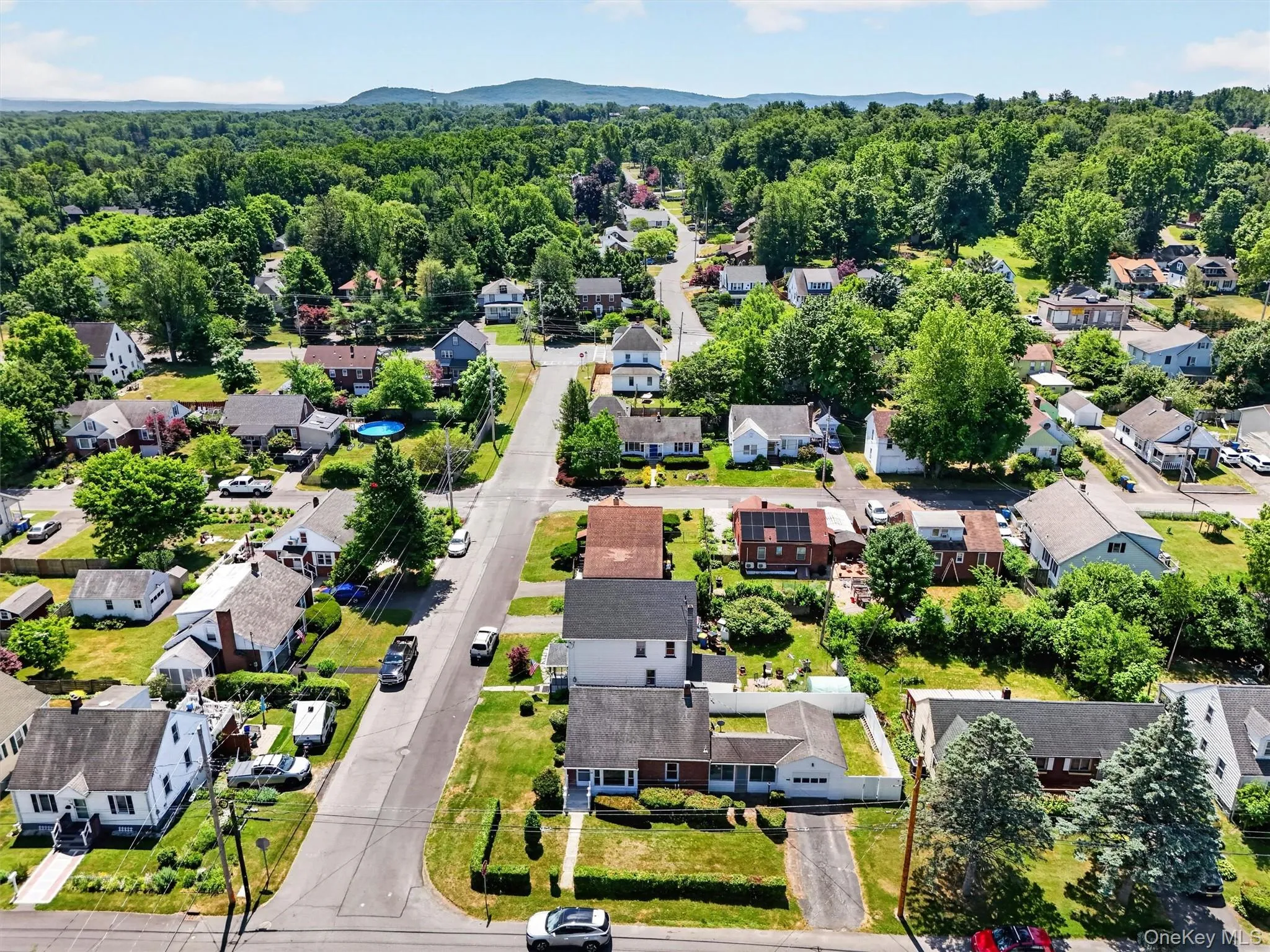 32 Merilina Avenue, Kingston, NY, 2 Bedrooms Bedrooms, 4 Rooms Rooms,1 BathroomBathrooms,Residential,For Rent,Merilina,0,1013834 32 Merilina Avenue, Kingston, NY, 2 Bedrooms Bedrooms, 4 Rooms Rooms,1 BathroomBathrooms,Residential,For Rent,Merilina,0,1013834