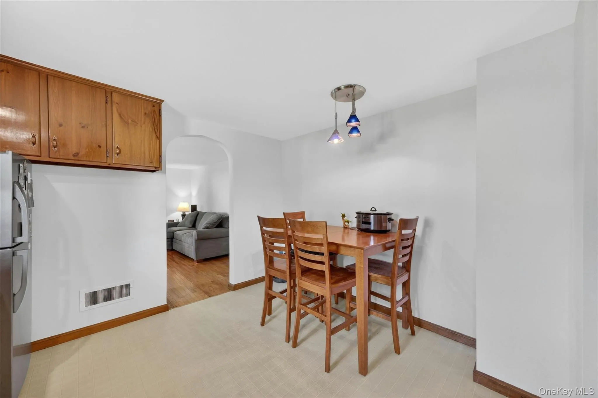 32 Merilina Avenue, Kingston, NY, 2 Bedrooms Bedrooms, 4 Rooms Rooms,1 BathroomBathrooms,Residential,For Rent,Merilina,0,1013834 32 Merilina Avenue, Kingston, NY, 2 Bedrooms Bedrooms, 4 Rooms Rooms,1 BathroomBathrooms,Residential,For Rent,Merilina,0,1013834