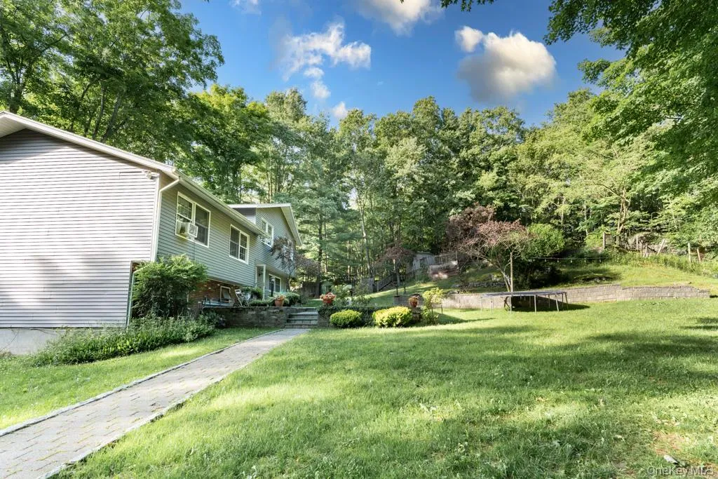 14 Englewood Terrace, Carmel, NY, 4 Bedrooms Bedrooms, 9 Rooms Rooms,2 BathroomsBathrooms,Residential,For Rent,Englewood,0,1013835 14 Englewood Terrace, Carmel, NY, 4 Bedrooms Bedrooms, 9 Rooms Rooms,2 BathroomsBathrooms,Residential,For Rent,Englewood,0,1013835