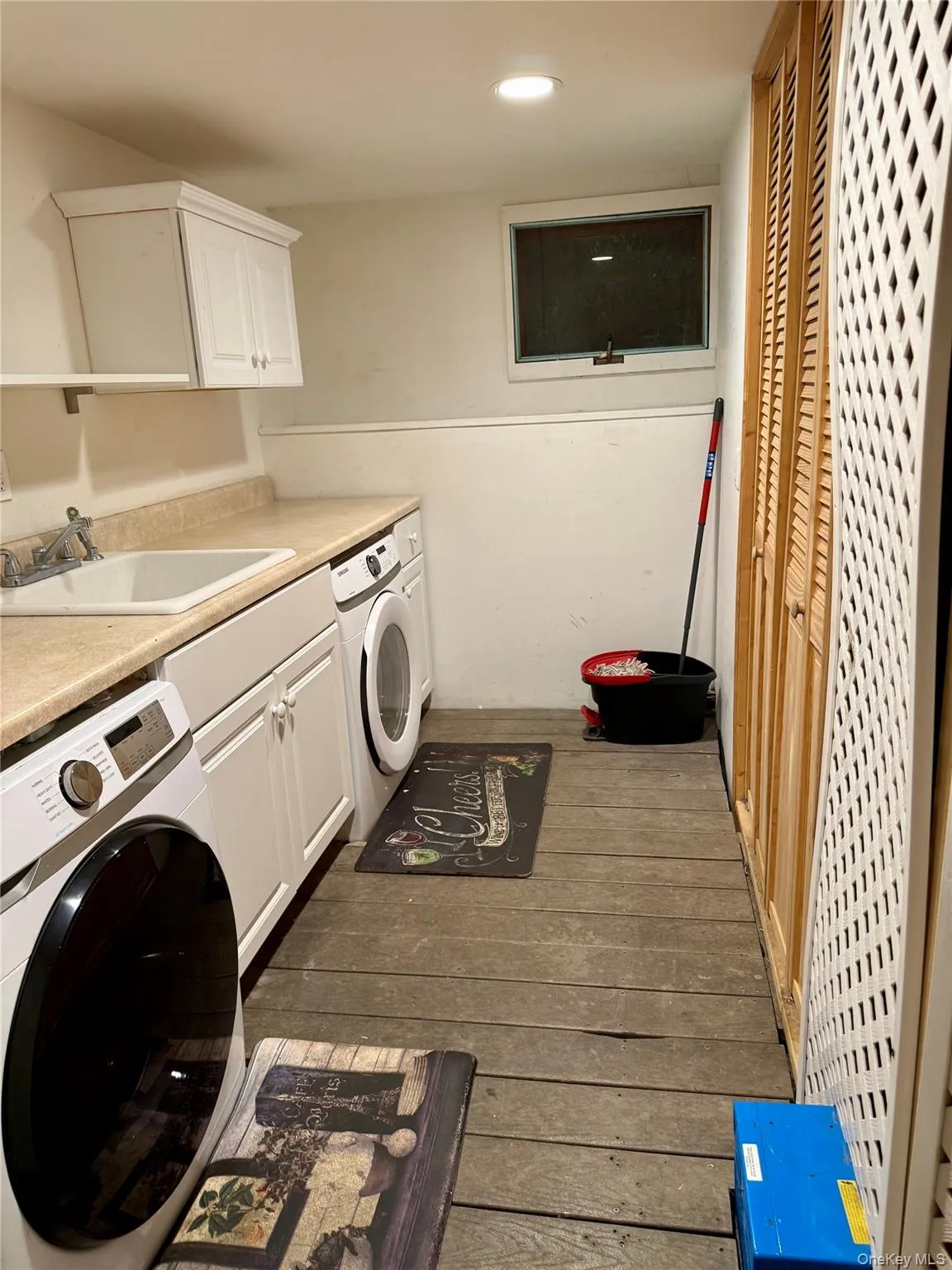 14 Englewood Terrace, Carmel, NY, 4 Bedrooms Bedrooms, 9 Rooms Rooms,2 BathroomsBathrooms,Residential,For Rent,Englewood,0,1013835 14 Englewood Terrace, Carmel, NY, 4 Bedrooms Bedrooms, 9 Rooms Rooms,2 BathroomsBathrooms,Residential,For Rent,Englewood,0,1013835