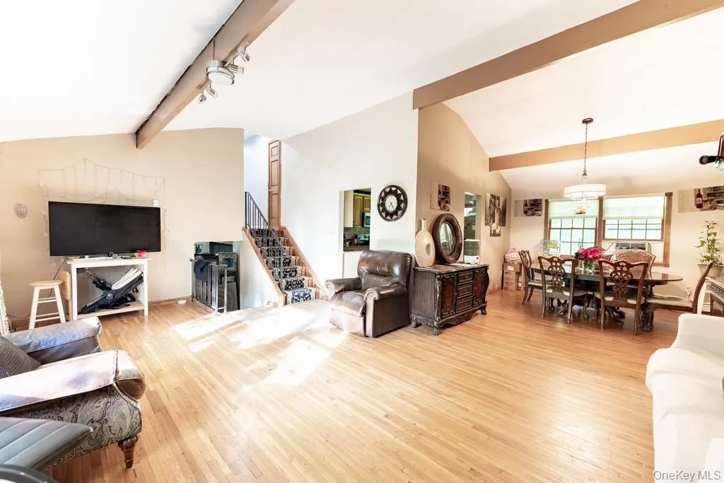 14 Englewood Terrace, Carmel, NY, 4 Bedrooms Bedrooms, 9 Rooms Rooms,2 BathroomsBathrooms,Residential,For Rent,Englewood,0,1013835 14 Englewood Terrace, Carmel, NY, 4 Bedrooms Bedrooms, 9 Rooms Rooms,2 BathroomsBathrooms,Residential,For Rent,Englewood,0,1013835