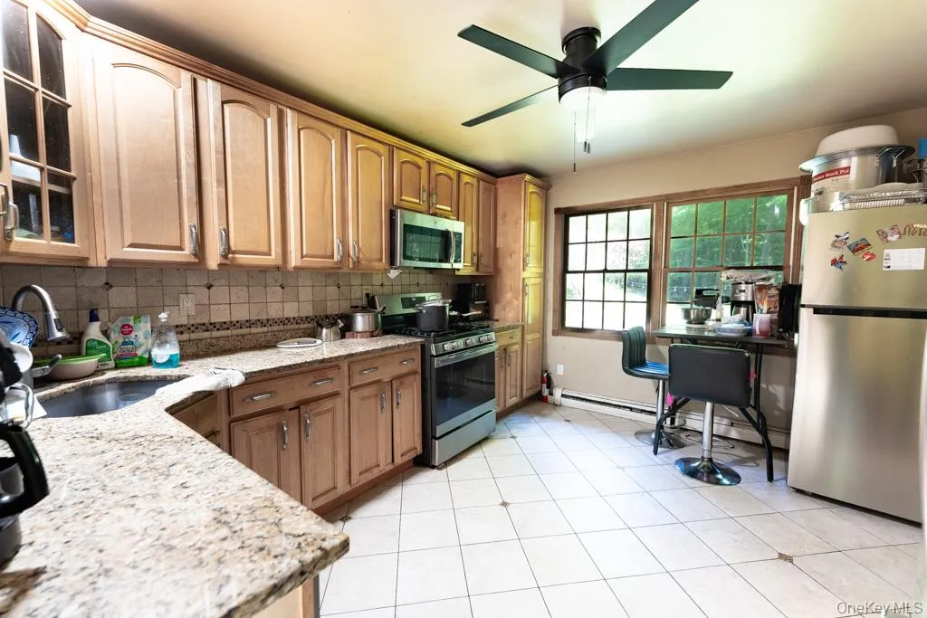 14 Englewood Terrace, Carmel, NY, 4 Bedrooms Bedrooms, 9 Rooms Rooms,2 BathroomsBathrooms,Residential,For Rent,Englewood,0,1013835 14 Englewood Terrace, Carmel, NY, 4 Bedrooms Bedrooms, 9 Rooms Rooms,2 BathroomsBathrooms,Residential,For Rent,Englewood,0,1013835