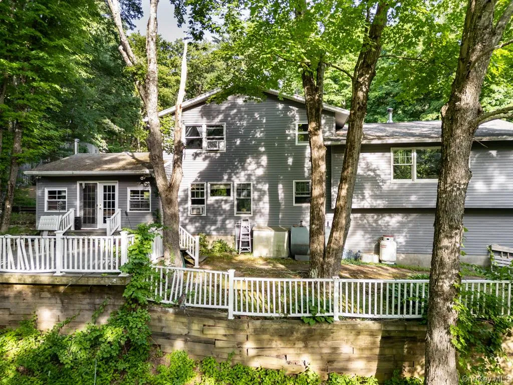 14 Englewood Terrace, Carmel, NY, 4 Bedrooms Bedrooms, 9 Rooms Rooms,2 BathroomsBathrooms,Residential,For Rent,Englewood,0,1013835 14 Englewood Terrace, Carmel, NY, 4 Bedrooms Bedrooms, 9 Rooms Rooms,2 BathroomsBathrooms,Residential,For Rent,Englewood,0,1013835