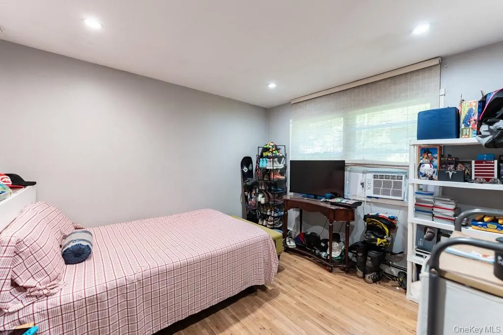 14 Englewood Terrace, Carmel, NY, 4 Bedrooms Bedrooms, 9 Rooms Rooms,2 BathroomsBathrooms,Residential,For Rent,Englewood,0,1013835 14 Englewood Terrace, Carmel, NY, 4 Bedrooms Bedrooms, 9 Rooms Rooms,2 BathroomsBathrooms,Residential,For Rent,Englewood,0,1013835