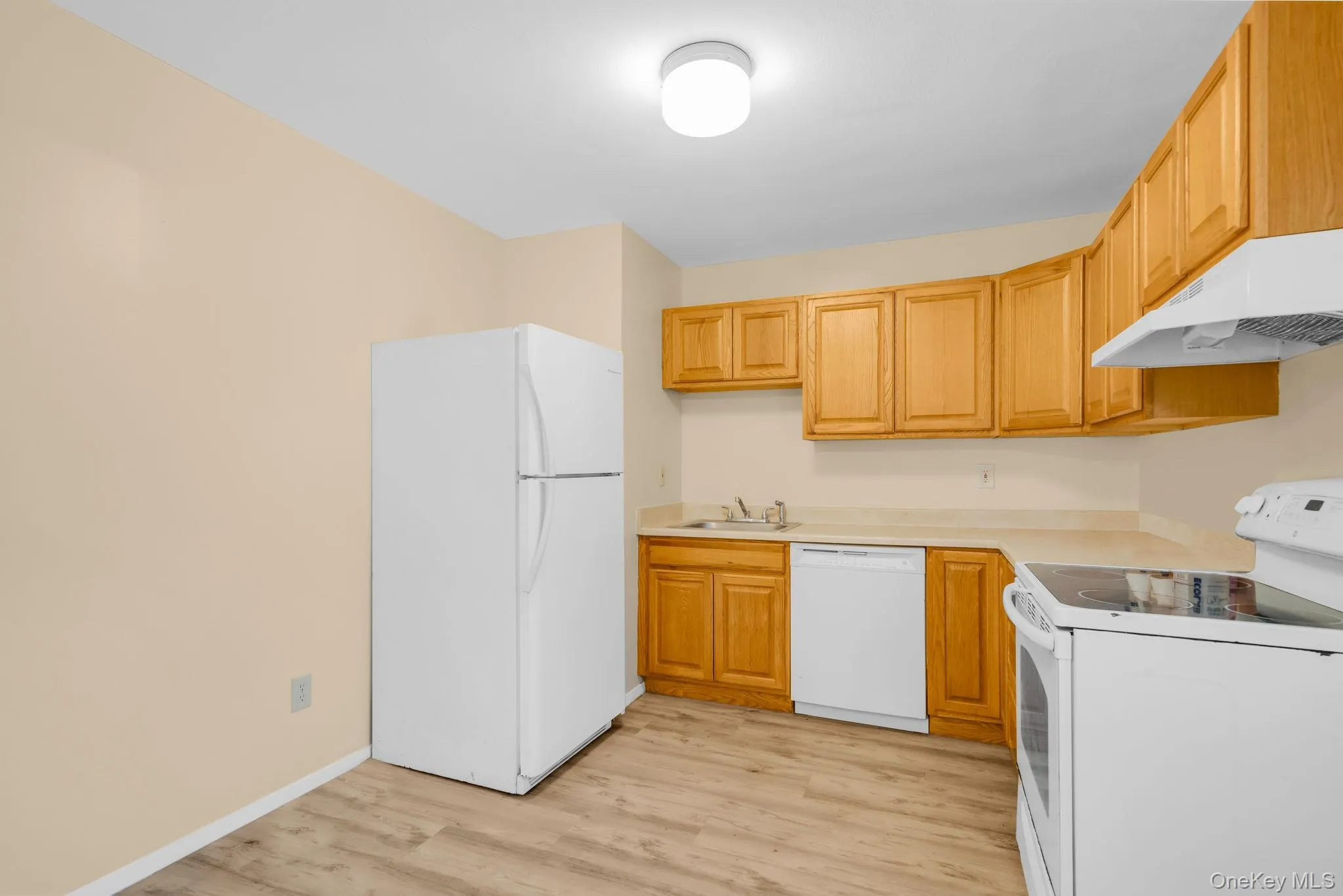 66 Norfleet Lane, Brookhaven, NY, 3 Bedrooms Bedrooms, 6 Rooms Rooms,1 BathroomBathrooms,Residential,For Rent,Norfleet,0,1013836 66 Norfleet Lane, Brookhaven, NY, 3 Bedrooms Bedrooms, 6 Rooms Rooms,1 BathroomBathrooms,Residential,For Rent,Norfleet,0,1013836