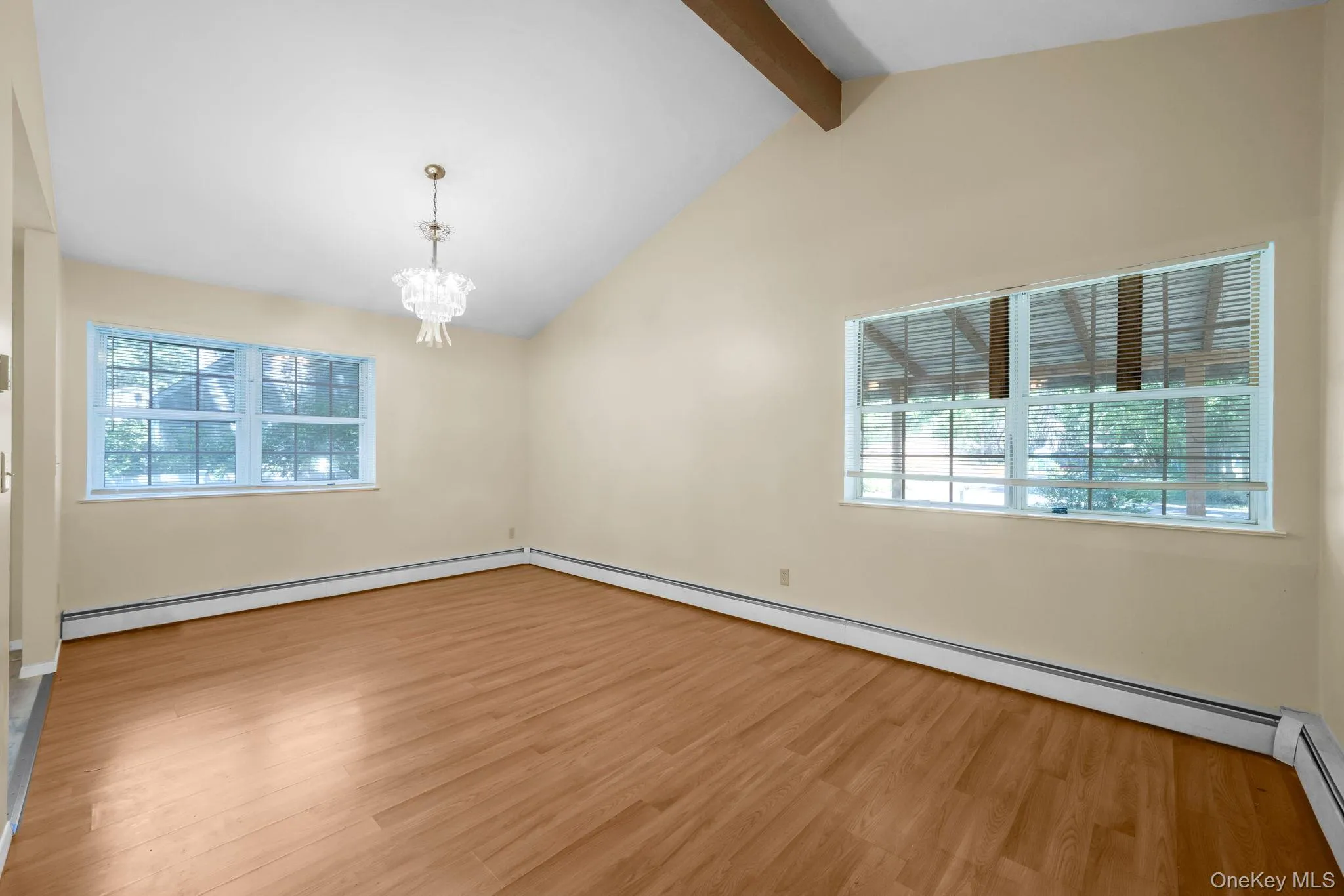 66 Norfleet Lane, Brookhaven, NY, 3 Bedrooms Bedrooms, 6 Rooms Rooms,1 BathroomBathrooms,Residential,For Rent,Norfleet,0,1013836 66 Norfleet Lane, Brookhaven, NY, 3 Bedrooms Bedrooms, 6 Rooms Rooms,1 BathroomBathrooms,Residential,For Rent,Norfleet,0,1013836