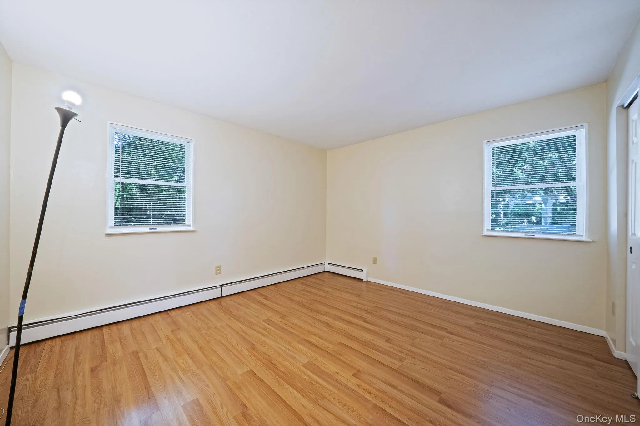 66 Norfleet Lane, Brookhaven, NY, 3 Bedrooms Bedrooms, 6 Rooms Rooms,1 BathroomBathrooms,Residential,For Rent,Norfleet,0,1013836 66 Norfleet Lane, Brookhaven, NY, 3 Bedrooms Bedrooms, 6 Rooms Rooms,1 BathroomBathrooms,Residential,For Rent,Norfleet,0,1013836
