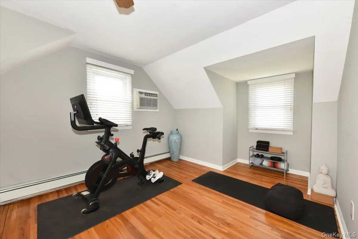 1872 Chester Drive, Hempstead, NY, 4 Bedrooms Bedrooms, 7 Rooms Rooms,2 BathroomsBathrooms,Residential,For Rent,Chester,0,1013839 1872 Chester Drive, Hempstead, NY, 4 Bedrooms Bedrooms, 7 Rooms Rooms,2 BathroomsBathrooms,Residential,For Rent,Chester,0,1013839
