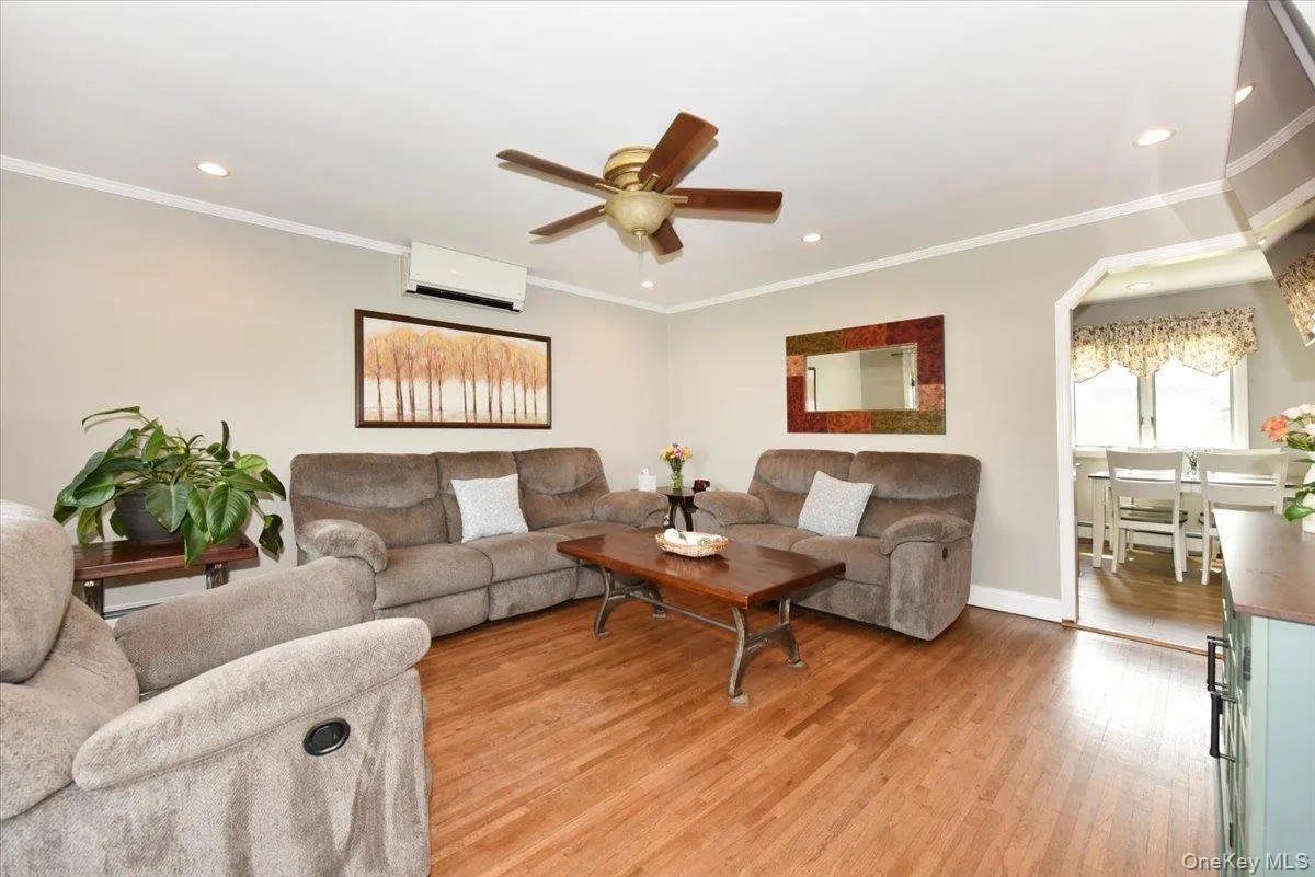 1872 Chester Drive, Hempstead, NY, 4 Bedrooms Bedrooms, 7 Rooms Rooms,2 BathroomsBathrooms,Residential,For Rent,Chester,0,1013839 1872 Chester Drive, Hempstead, NY, 4 Bedrooms Bedrooms, 7 Rooms Rooms,2 BathroomsBathrooms,Residential,For Rent,Chester,0,1013839